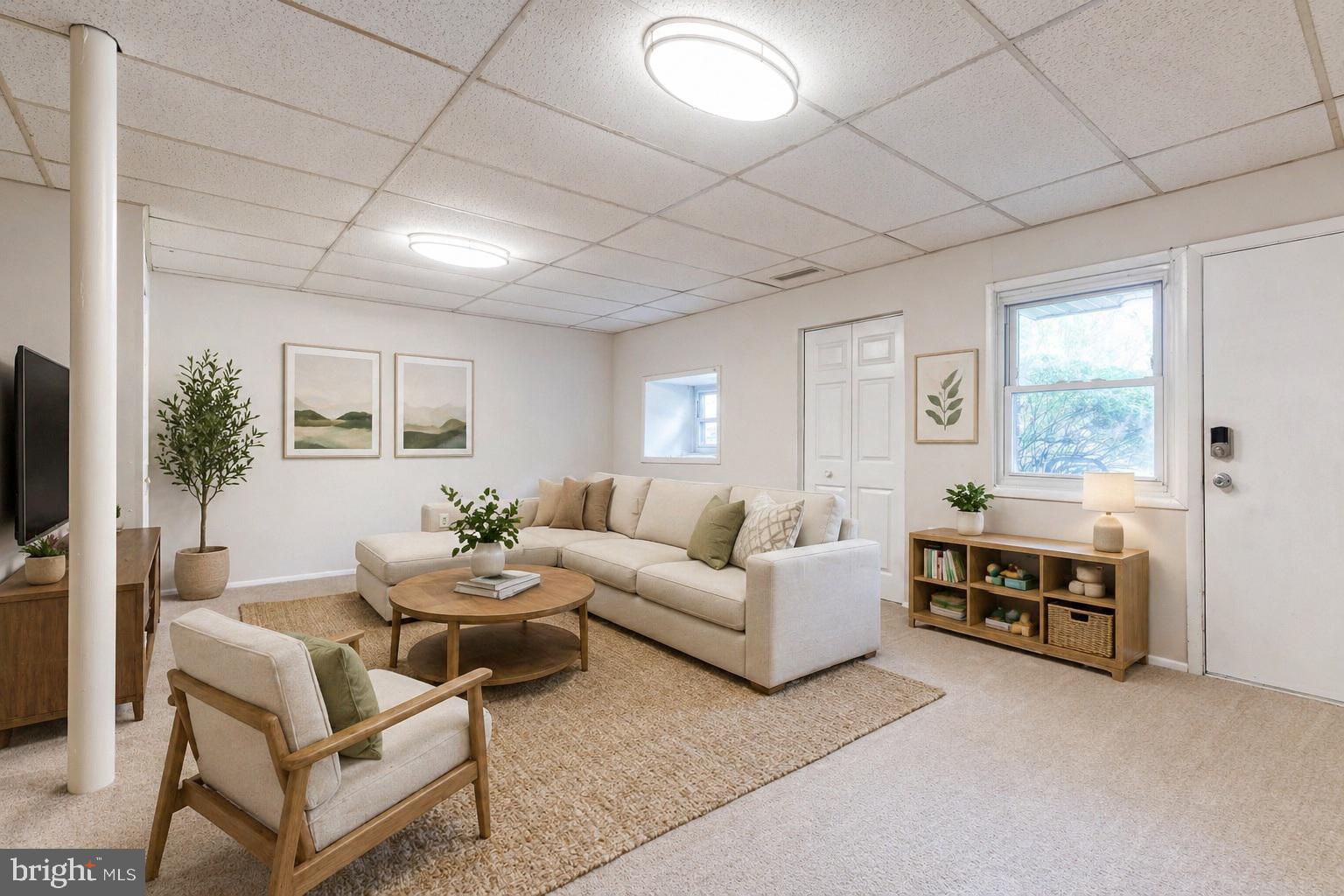 GREENBERRY WOODS - Residential
