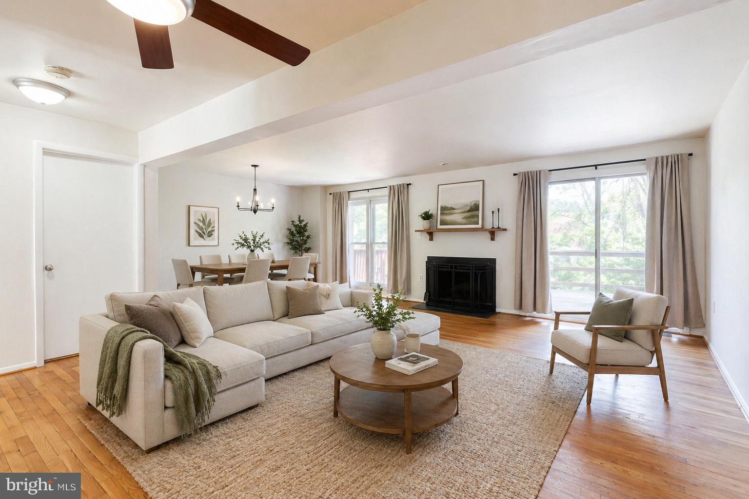 GREENBERRY WOODS - Residential