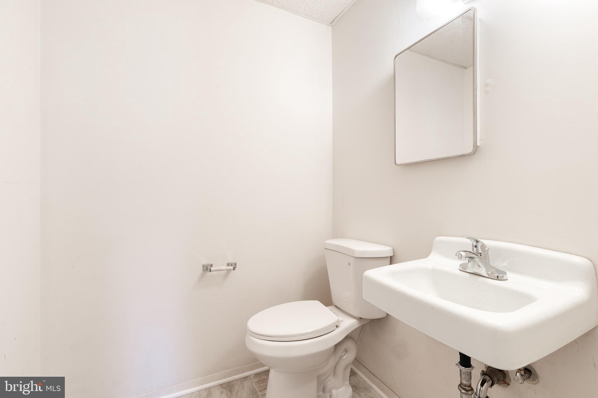 GREENBERRY WOODS - Residential