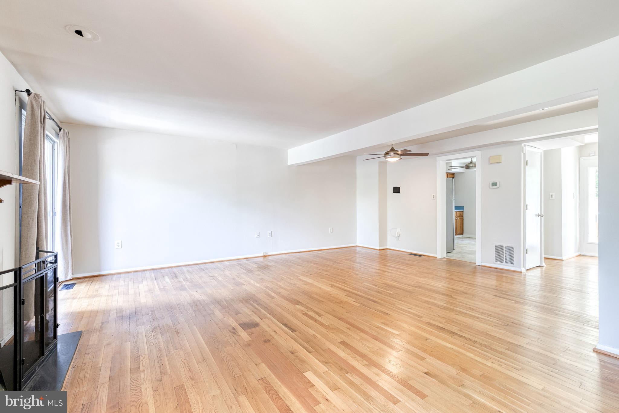 GREENBERRY WOODS - Residential