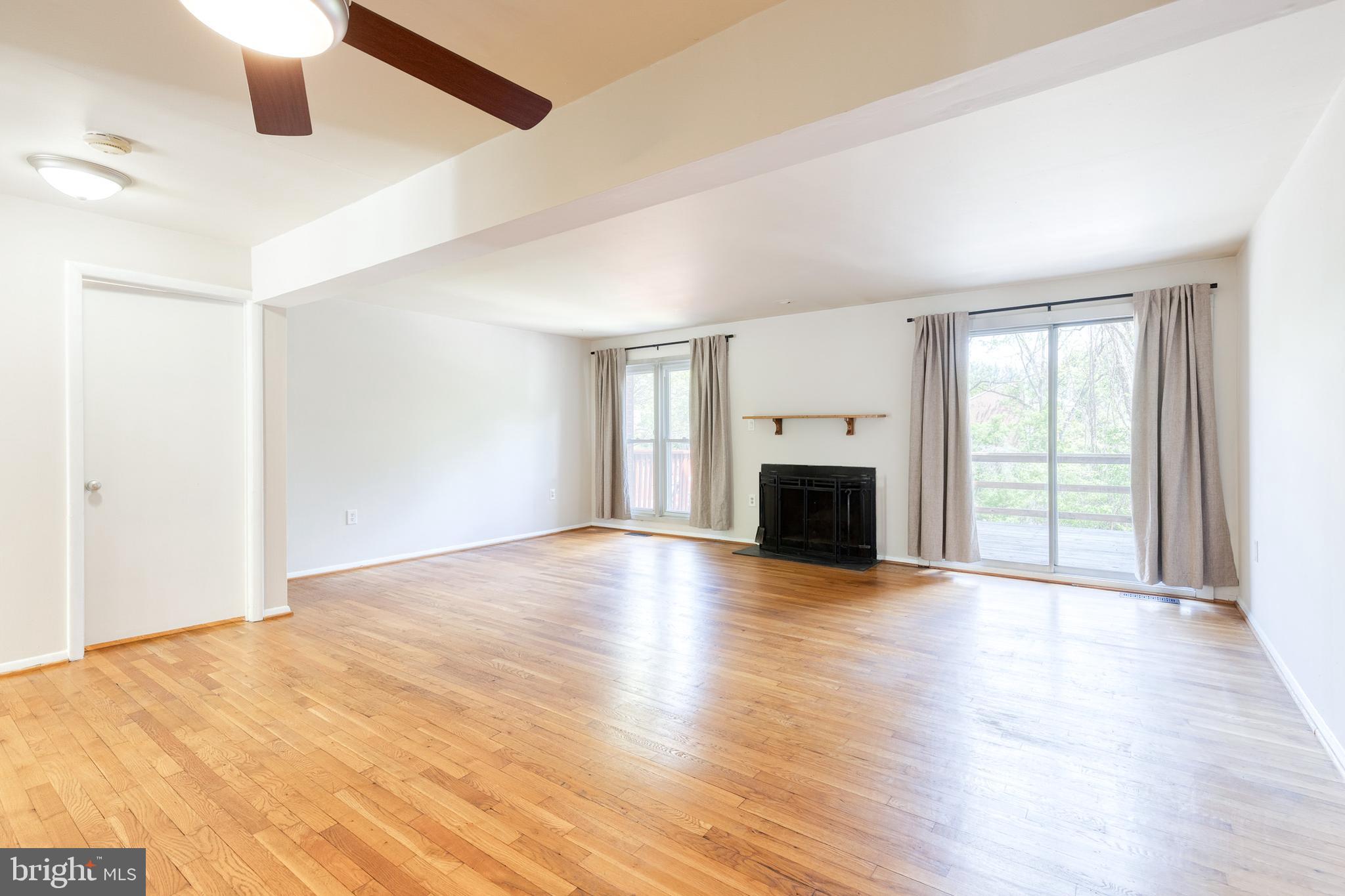 GREENBERRY WOODS - Residential