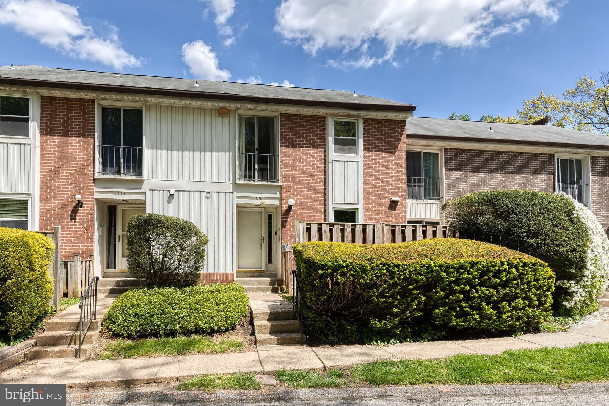 GREENBERRY WOODS - Residential