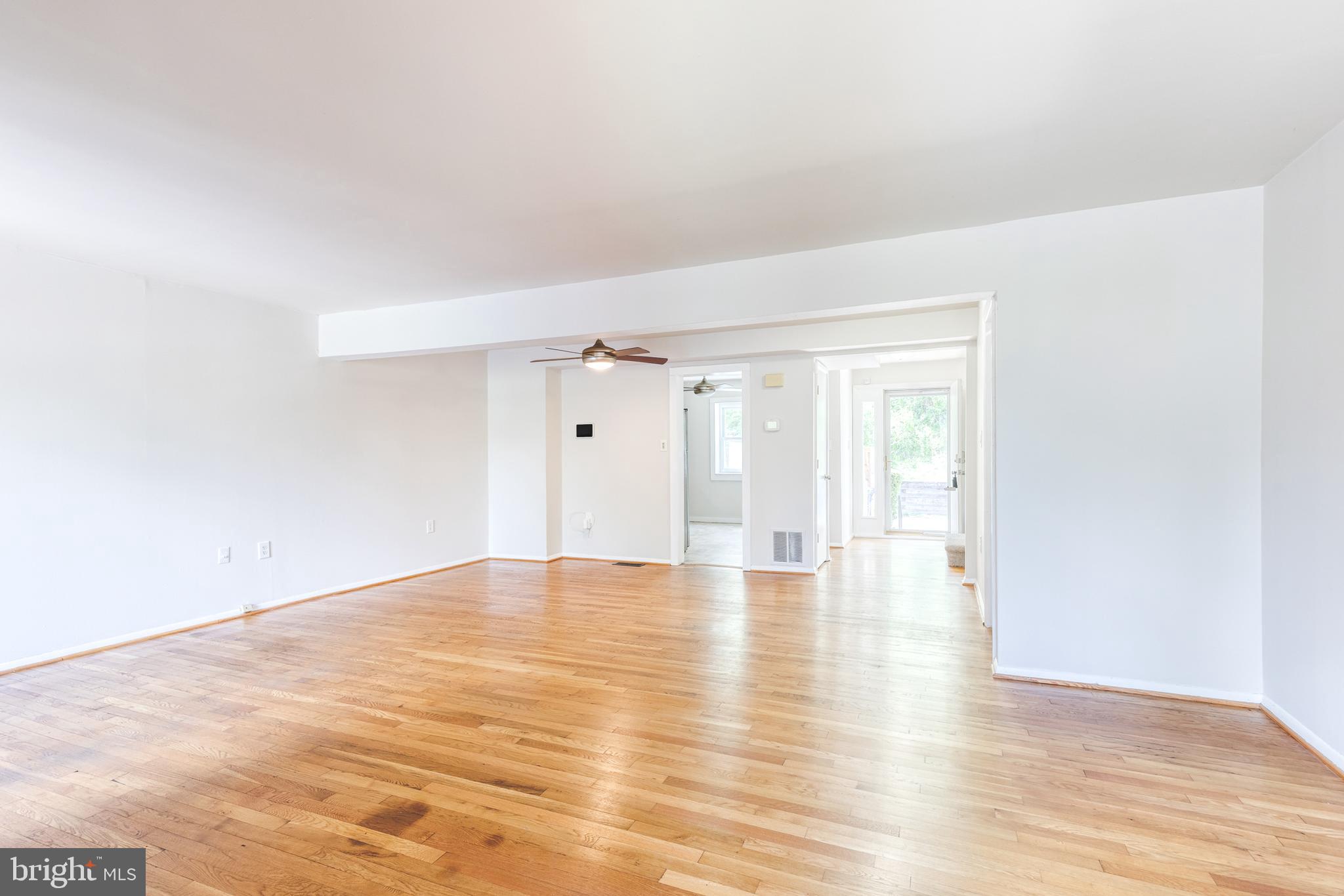 GREENBERRY WOODS - Residential
