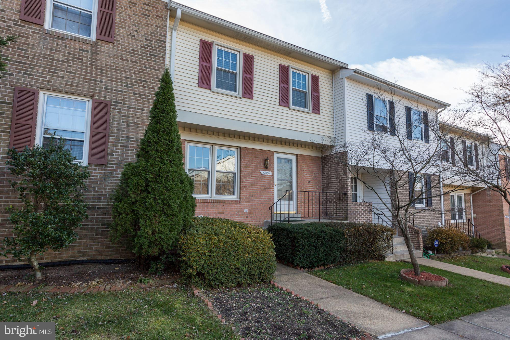 RUNNYMEADE - Residential Lease