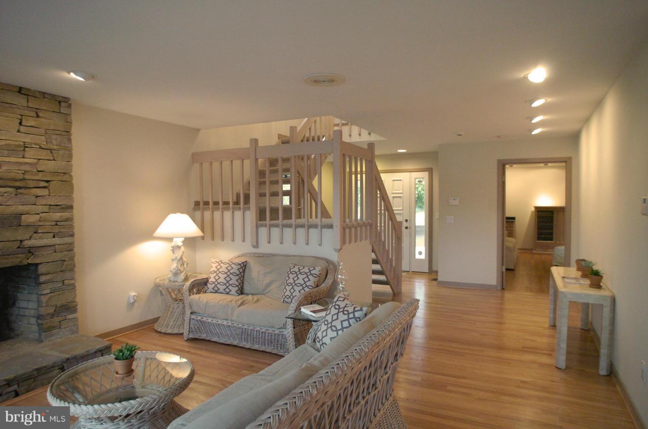 HIGHLAND BEACH - Residential