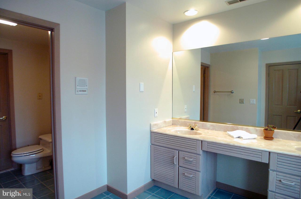 HIGHLAND BEACH - Residential