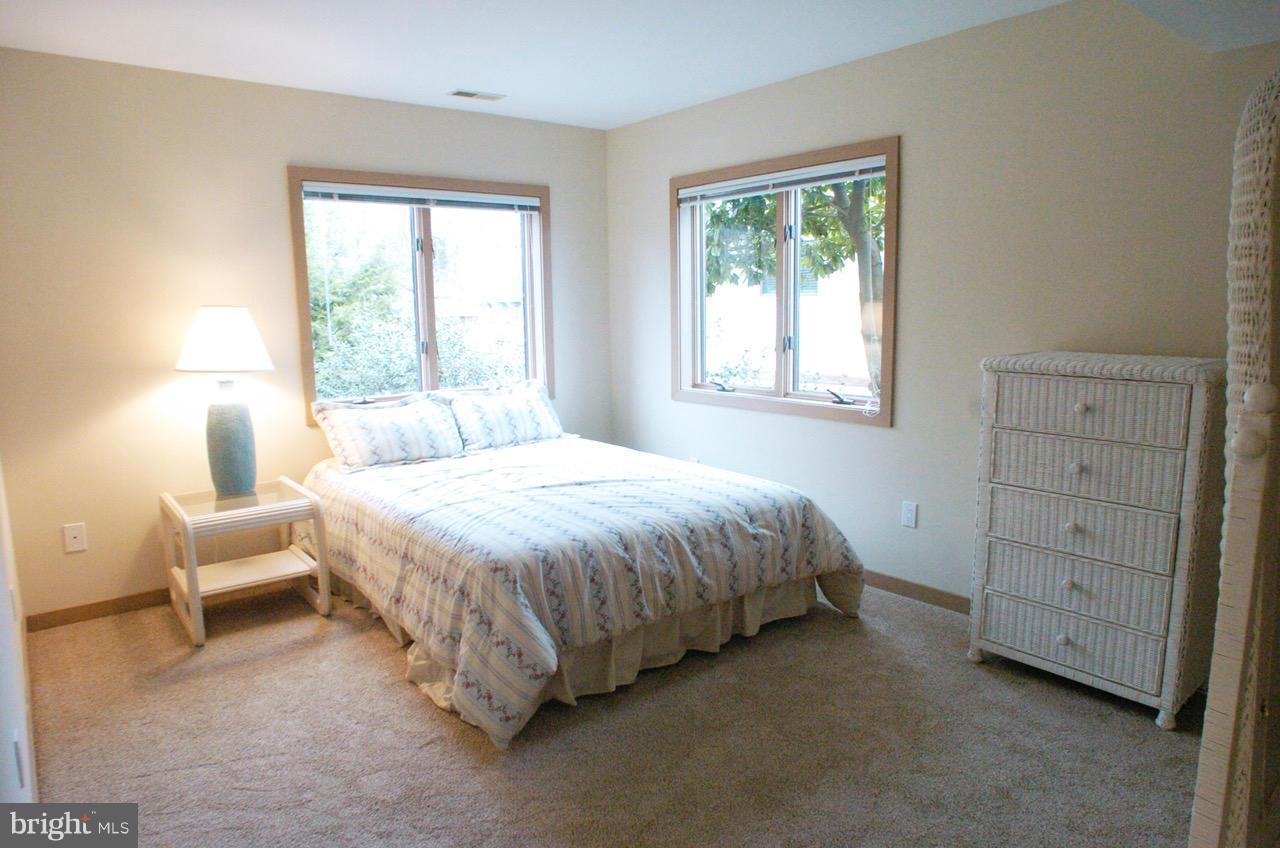 HIGHLAND BEACH - Residential