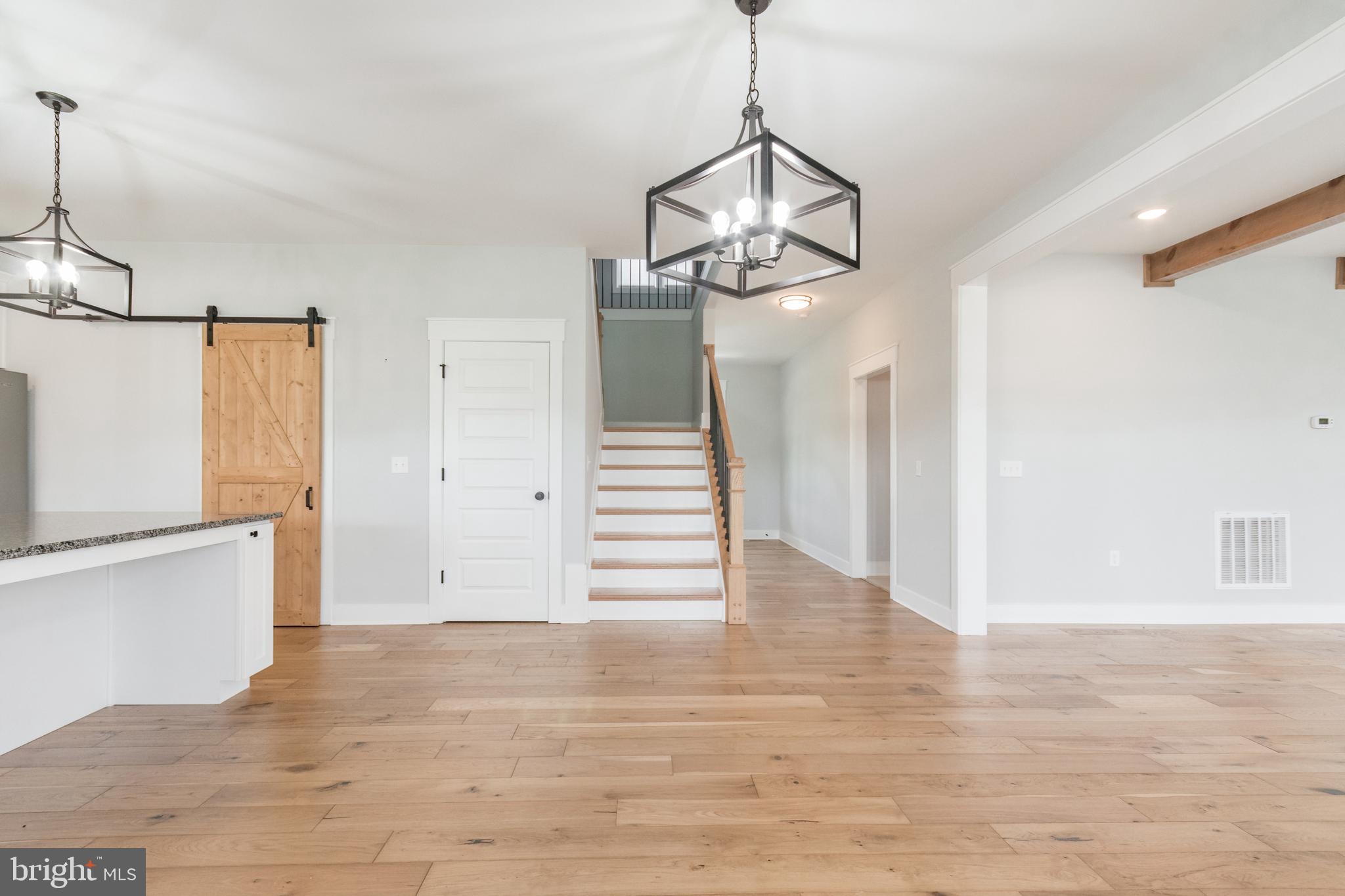 LITTLE GEORGETOWN ESTATES - Residential