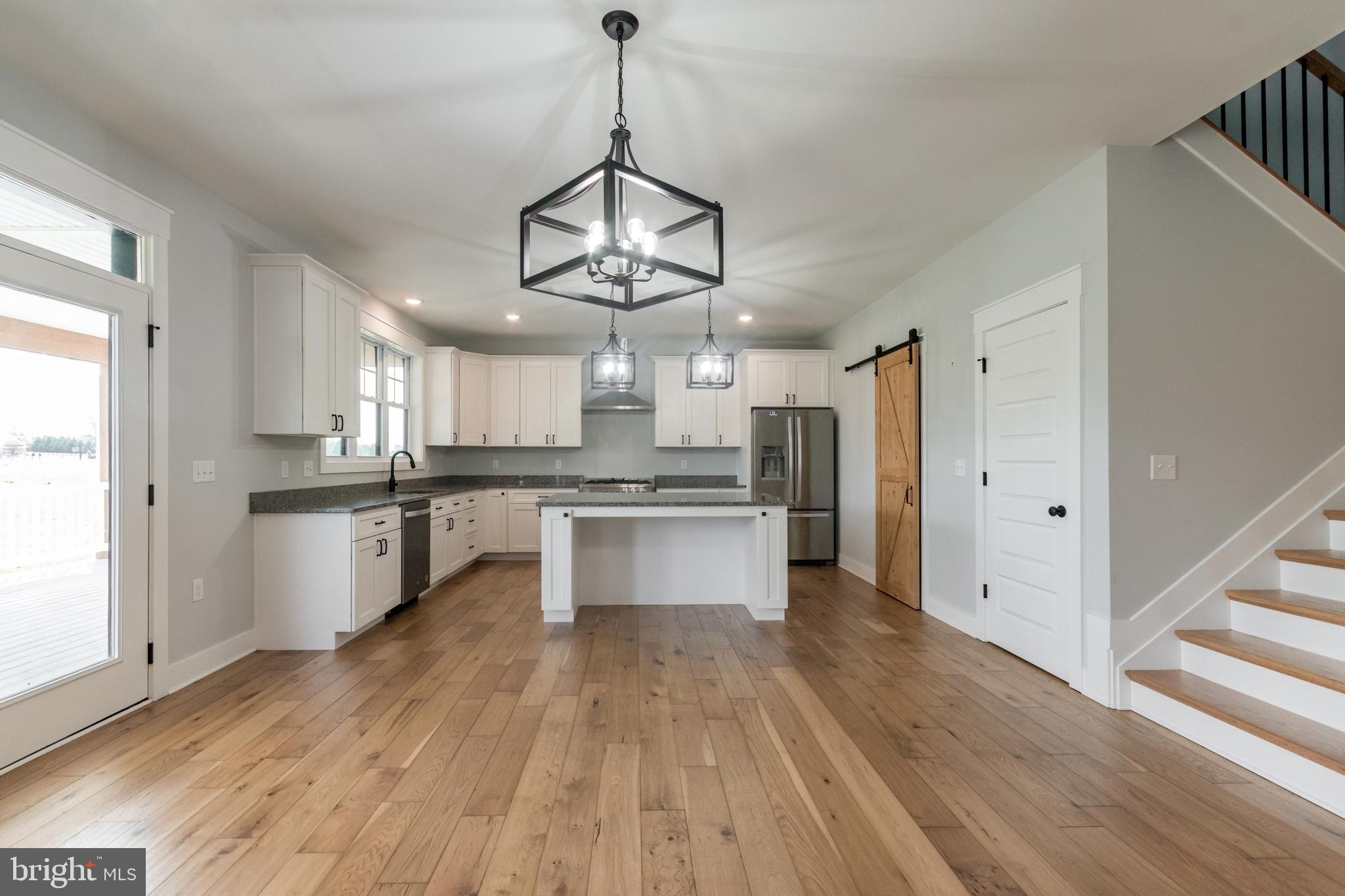 LITTLE GEORGETOWN ESTATES - Residential