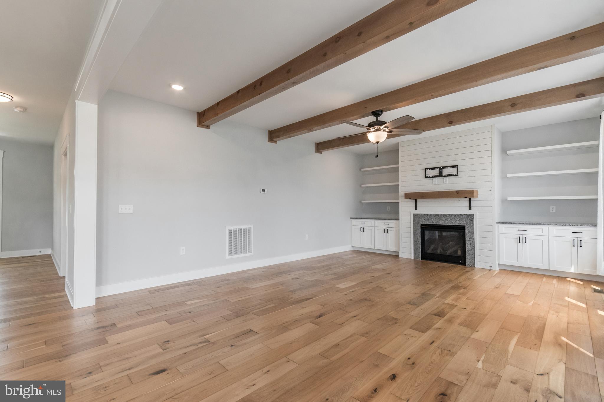 LITTLE GEORGETOWN ESTATES - Residential