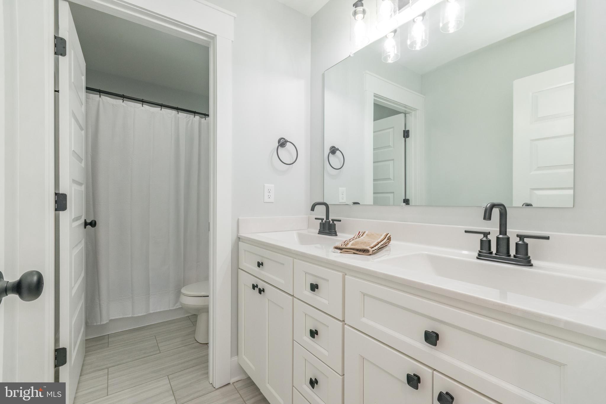 LITTLE GEORGETOWN ESTATES - Residential