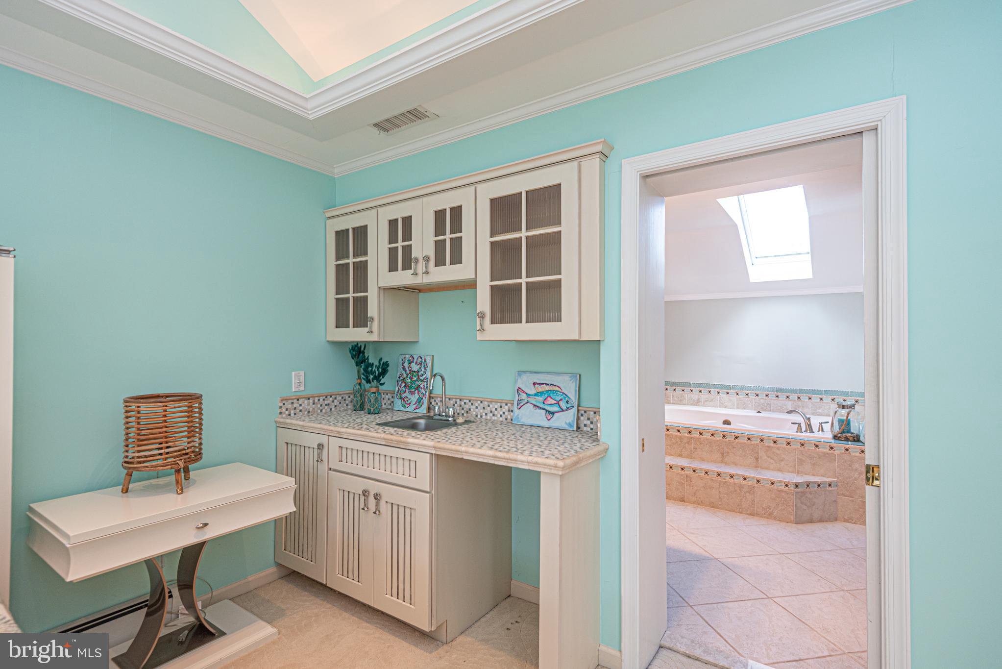 ST MARTINS BY THE BAY - Residential