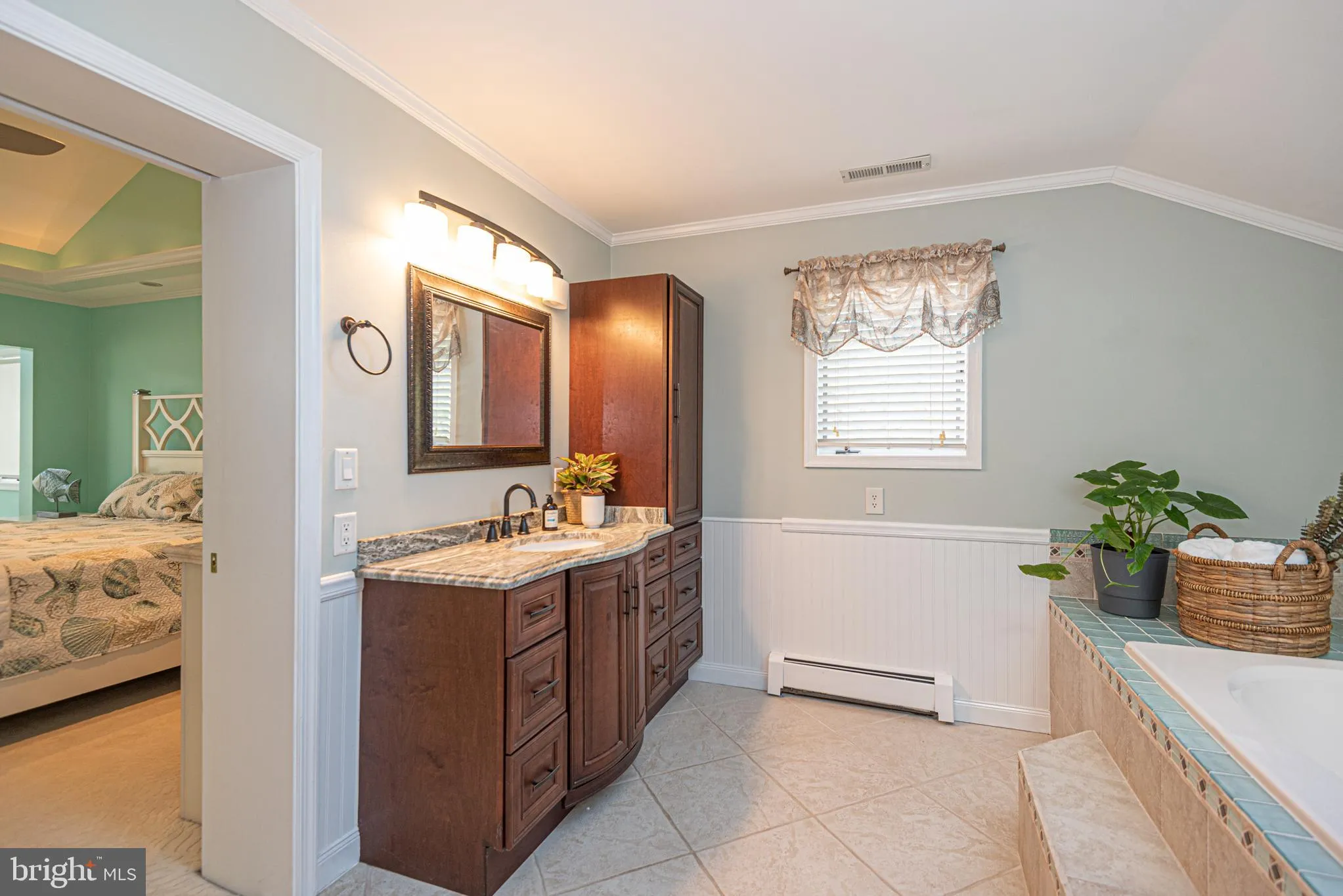 Berlin, Maryland 21811, United States, 4 Bedrooms Bedrooms, ,3 BathroomsBathrooms,Residential,Coming Soon,234822