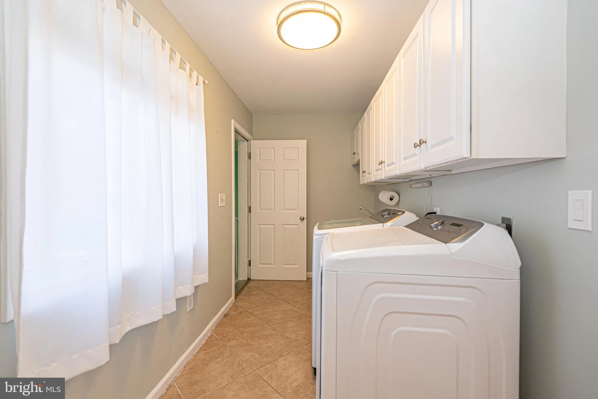 Berlin, Maryland 21811, United States, 4 Bedrooms Bedrooms, ,3 BathroomsBathrooms,Residential,Coming Soon,234822