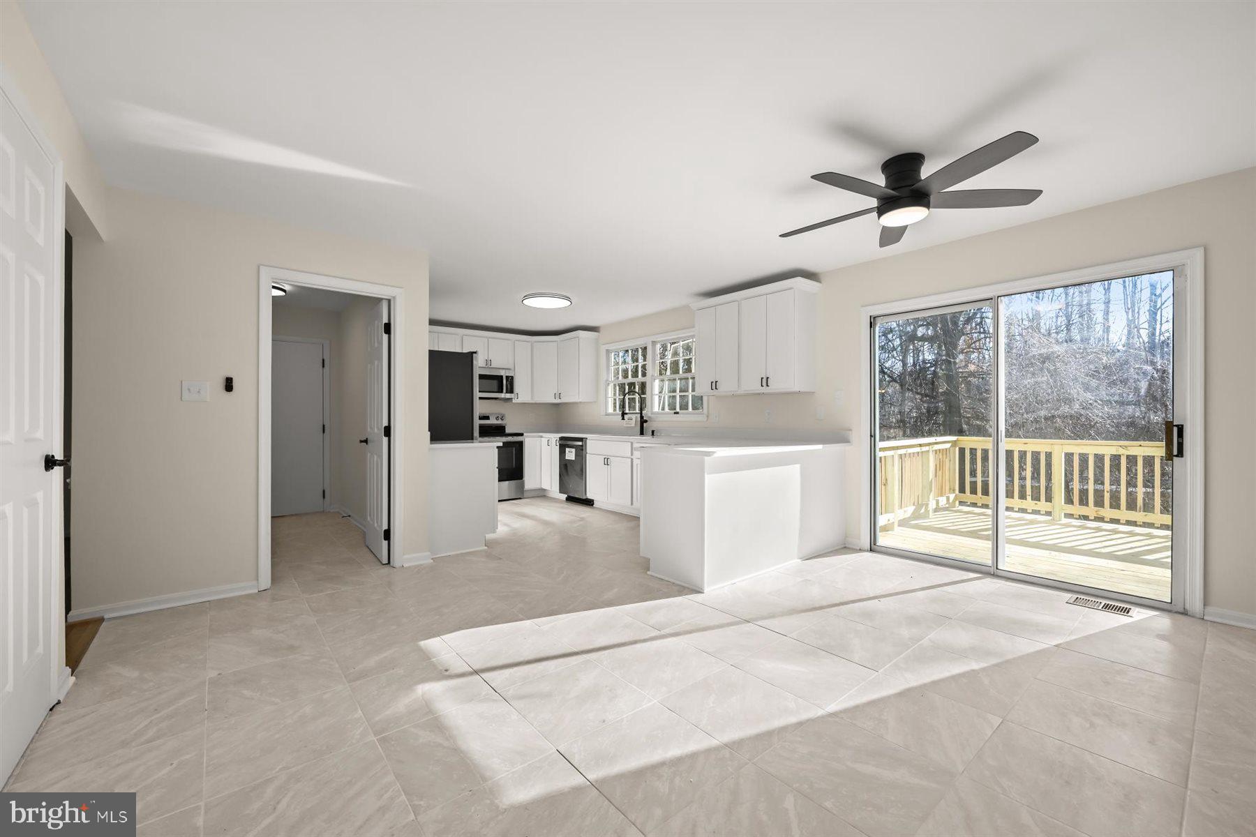 NAZARIO WOODS - Residential