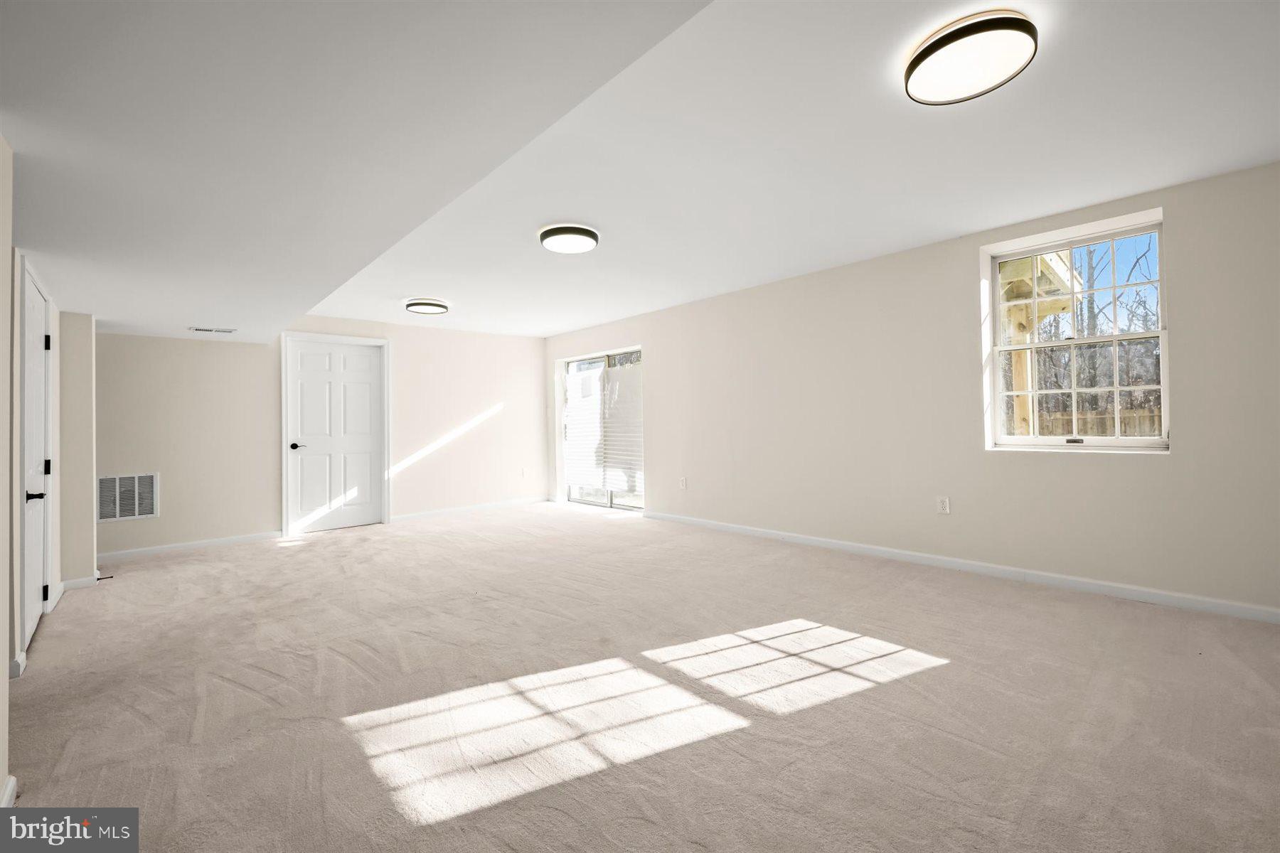 NAZARIO WOODS - Residential