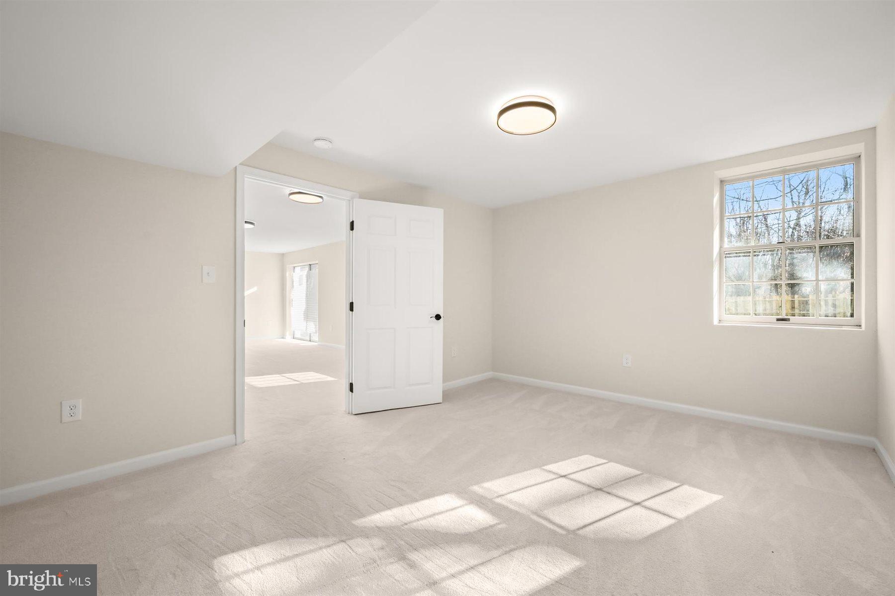 NAZARIO WOODS - Residential