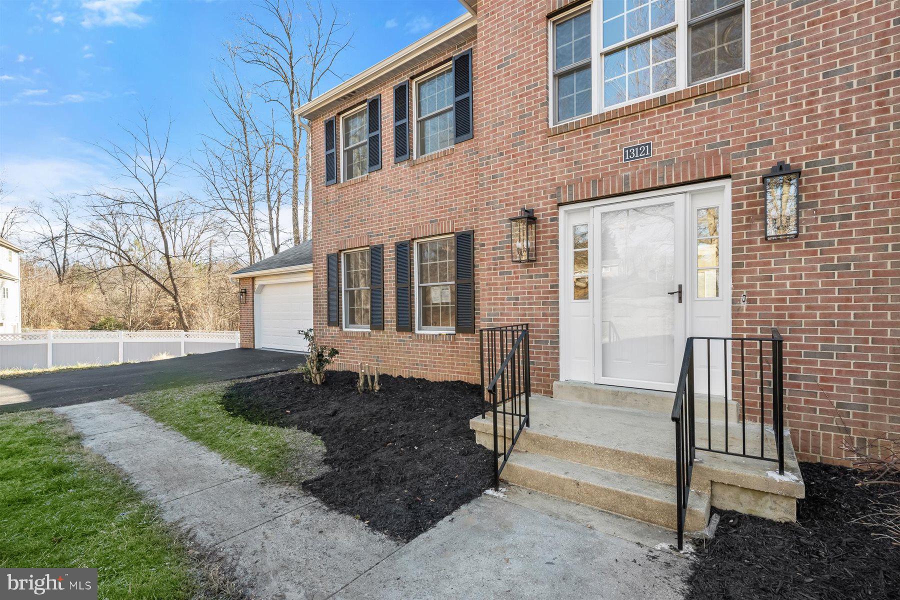 NAZARIO WOODS - Residential