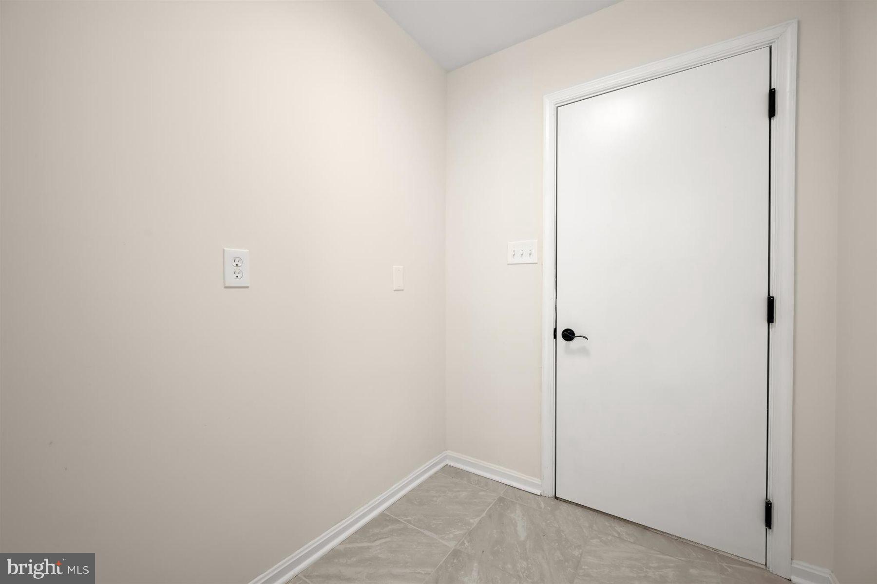 NAZARIO WOODS - Residential