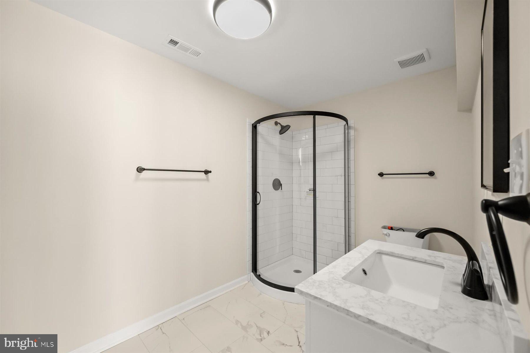 NAZARIO WOODS - Residential