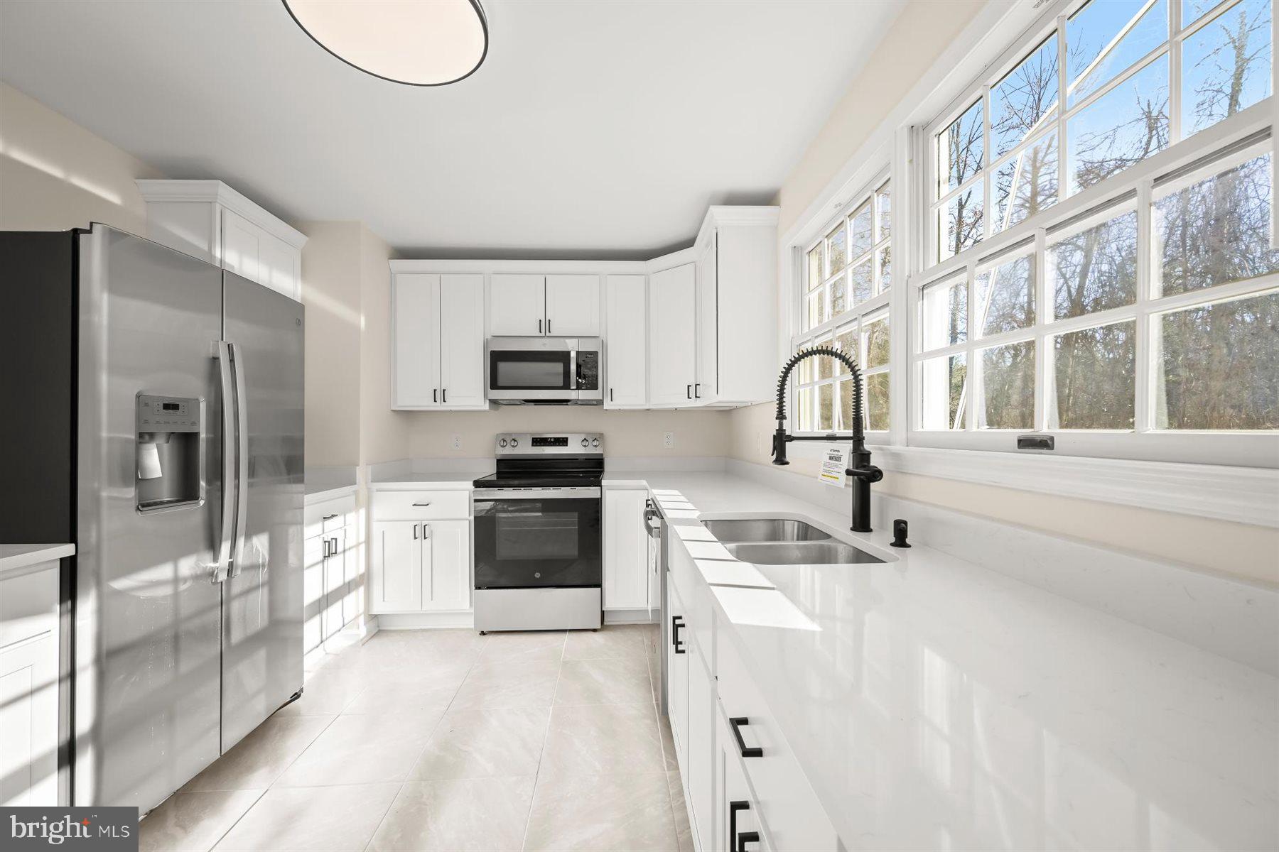 NAZARIO WOODS - Residential