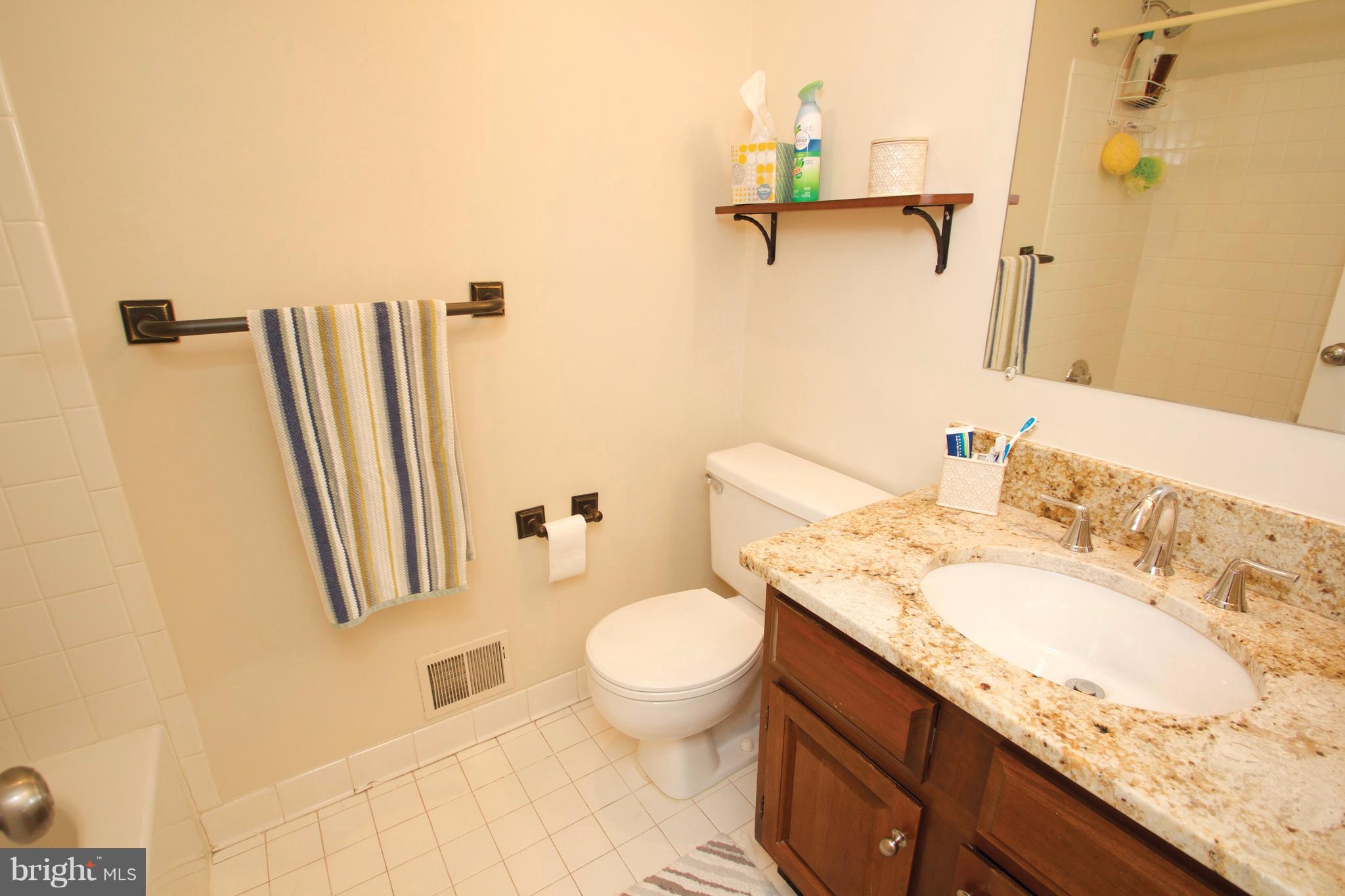 TIMBERLAWN - Residential Lease