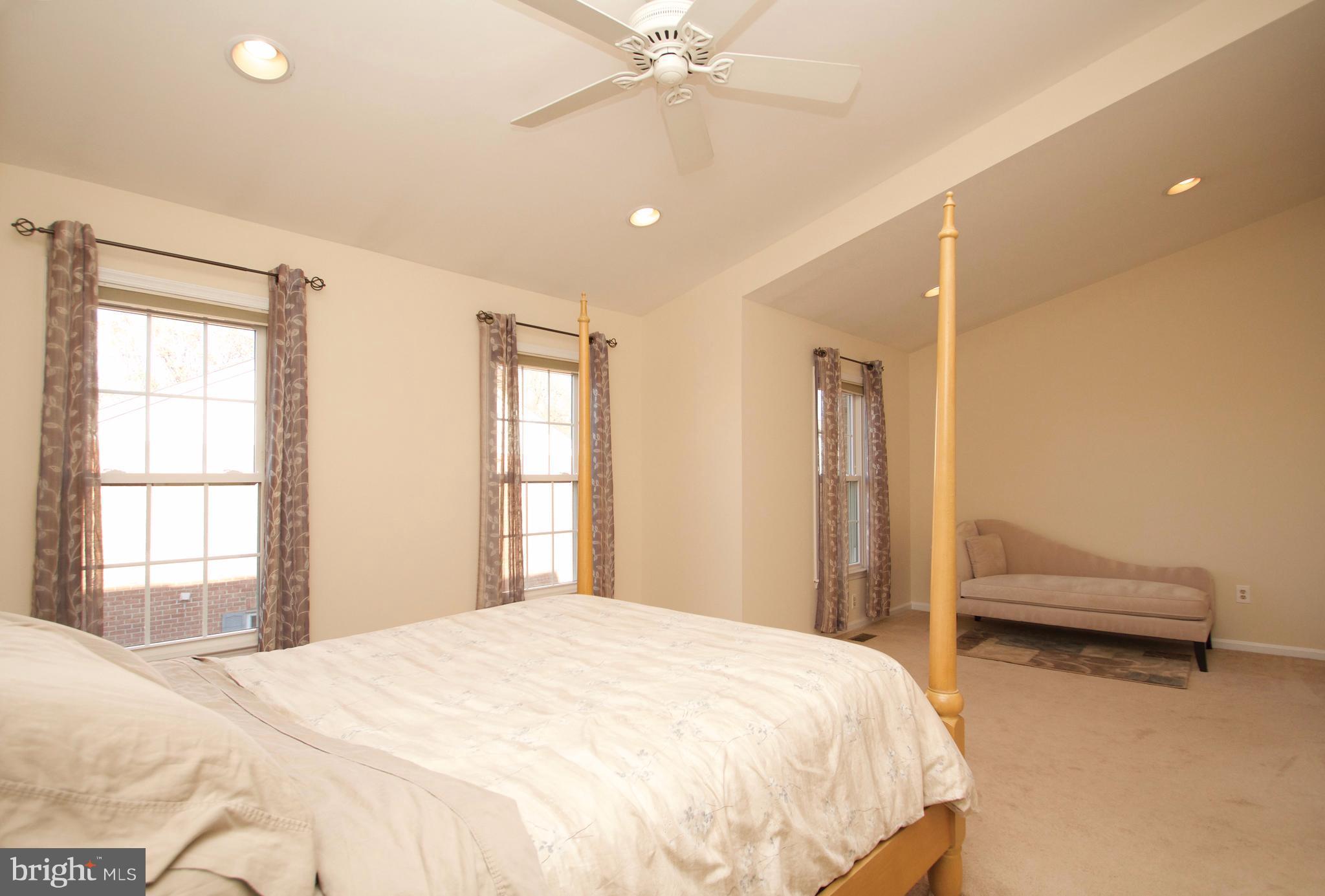 TIMBERLAWN - Residential Lease