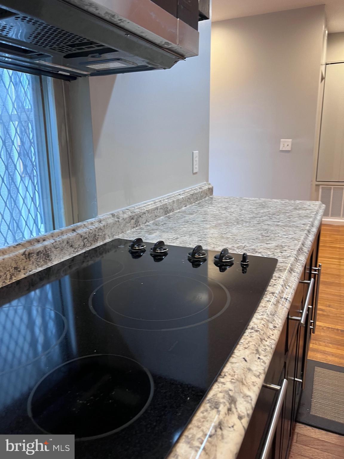 CHARLES VILLAGE - Residential Lease