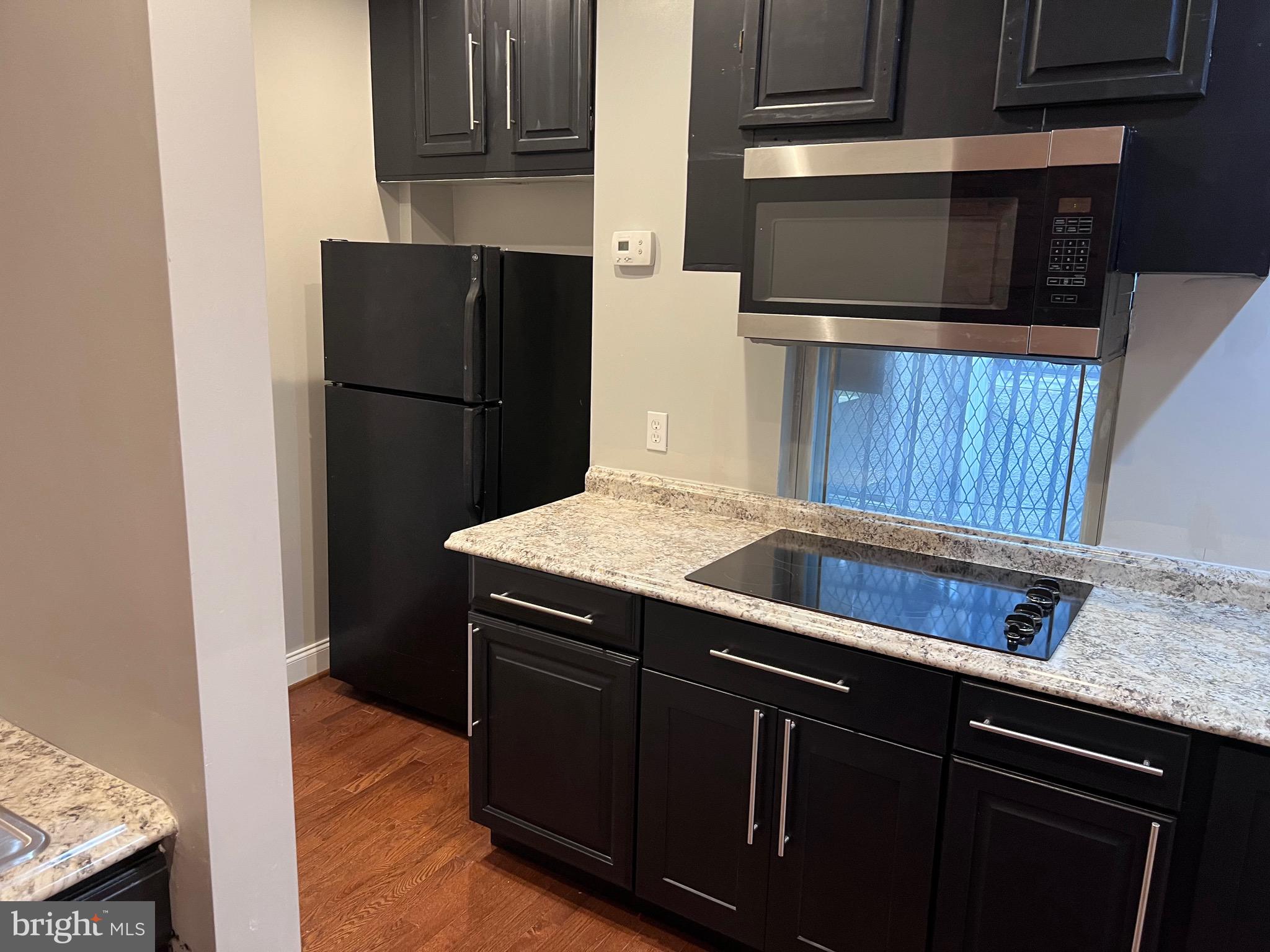 CHARLES VILLAGE - Residential Lease