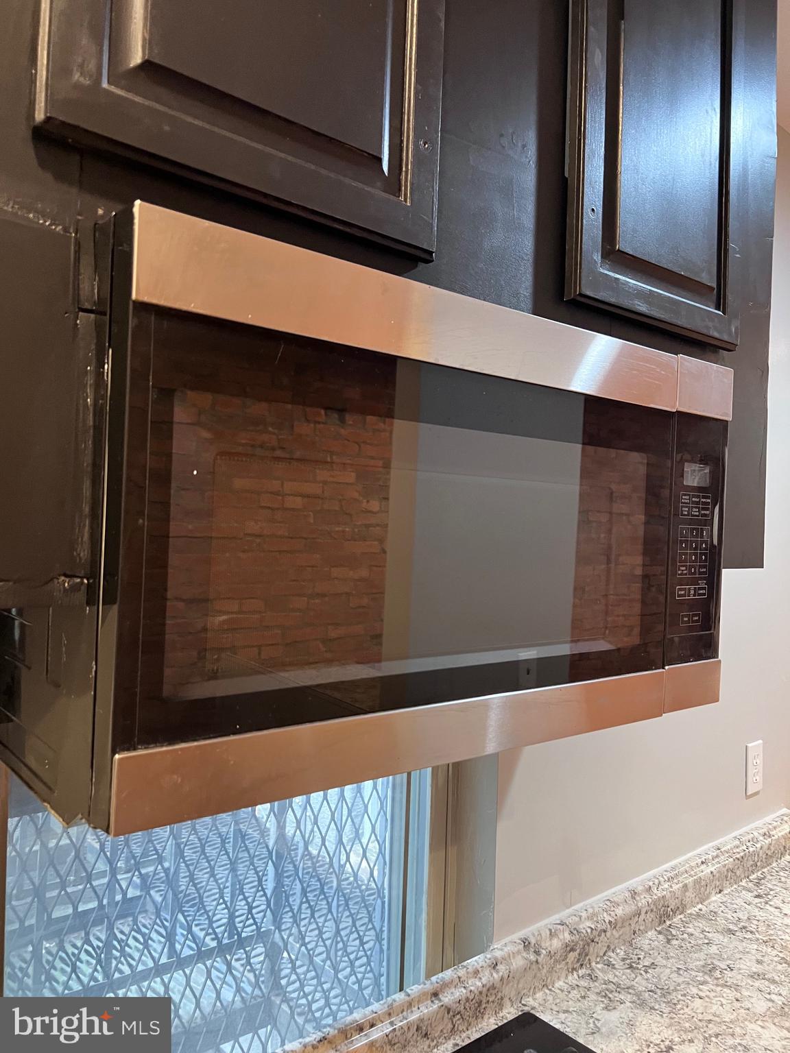 CHARLES VILLAGE - Residential Lease