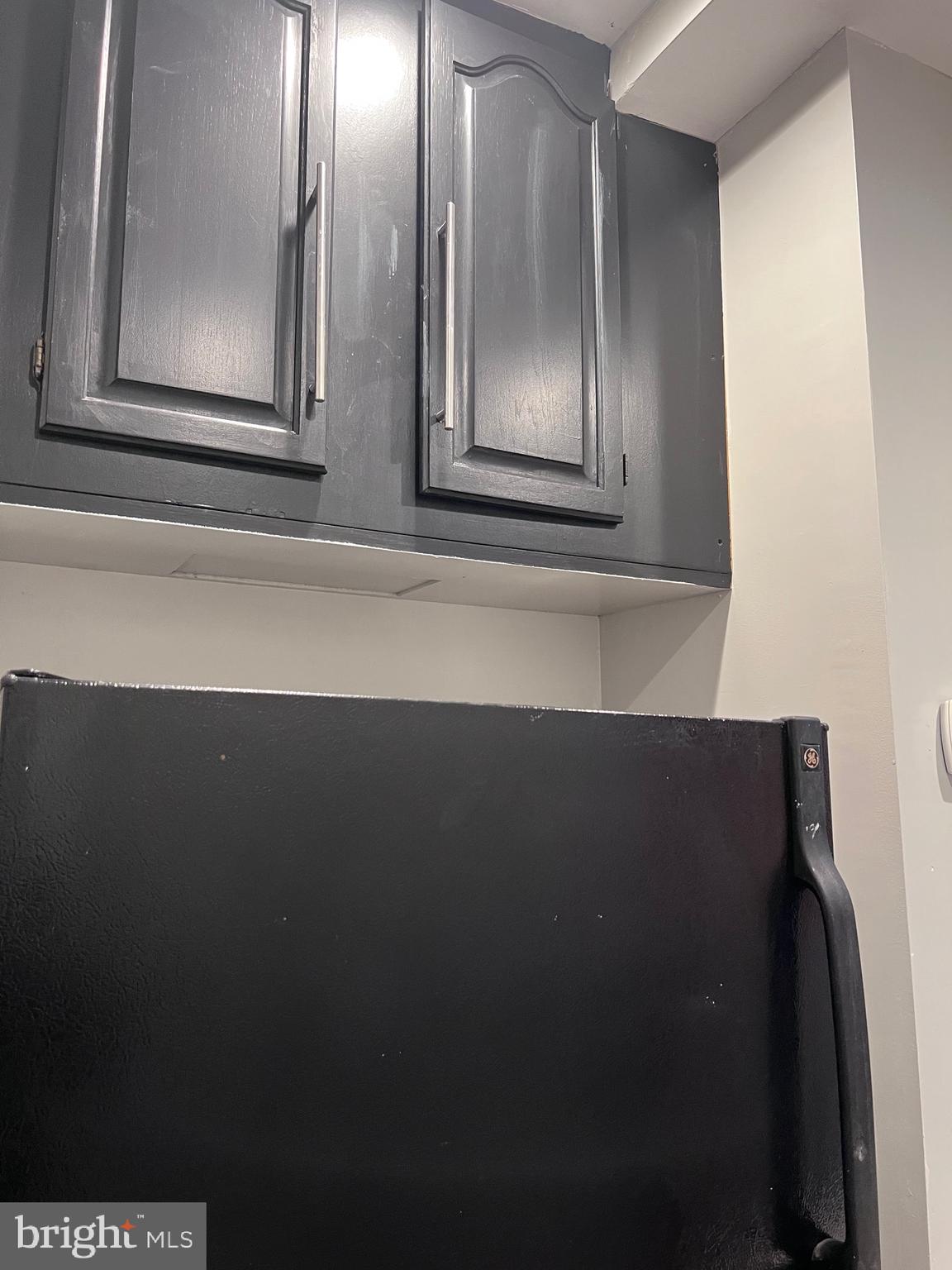 CHARLES VILLAGE - Residential Lease
