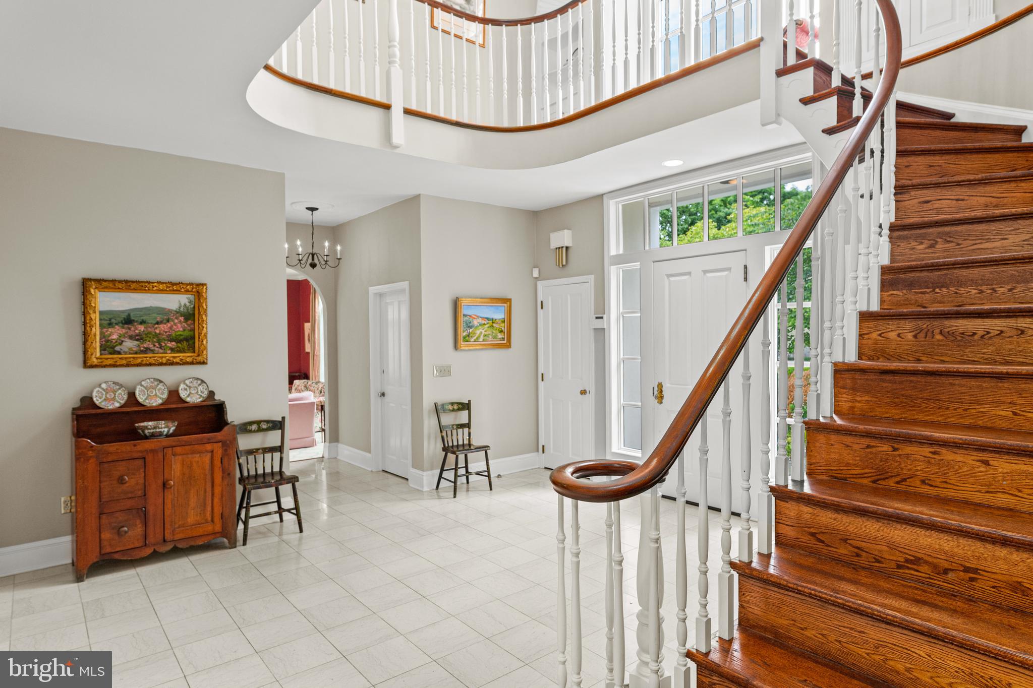 GLADWYNE - Residential