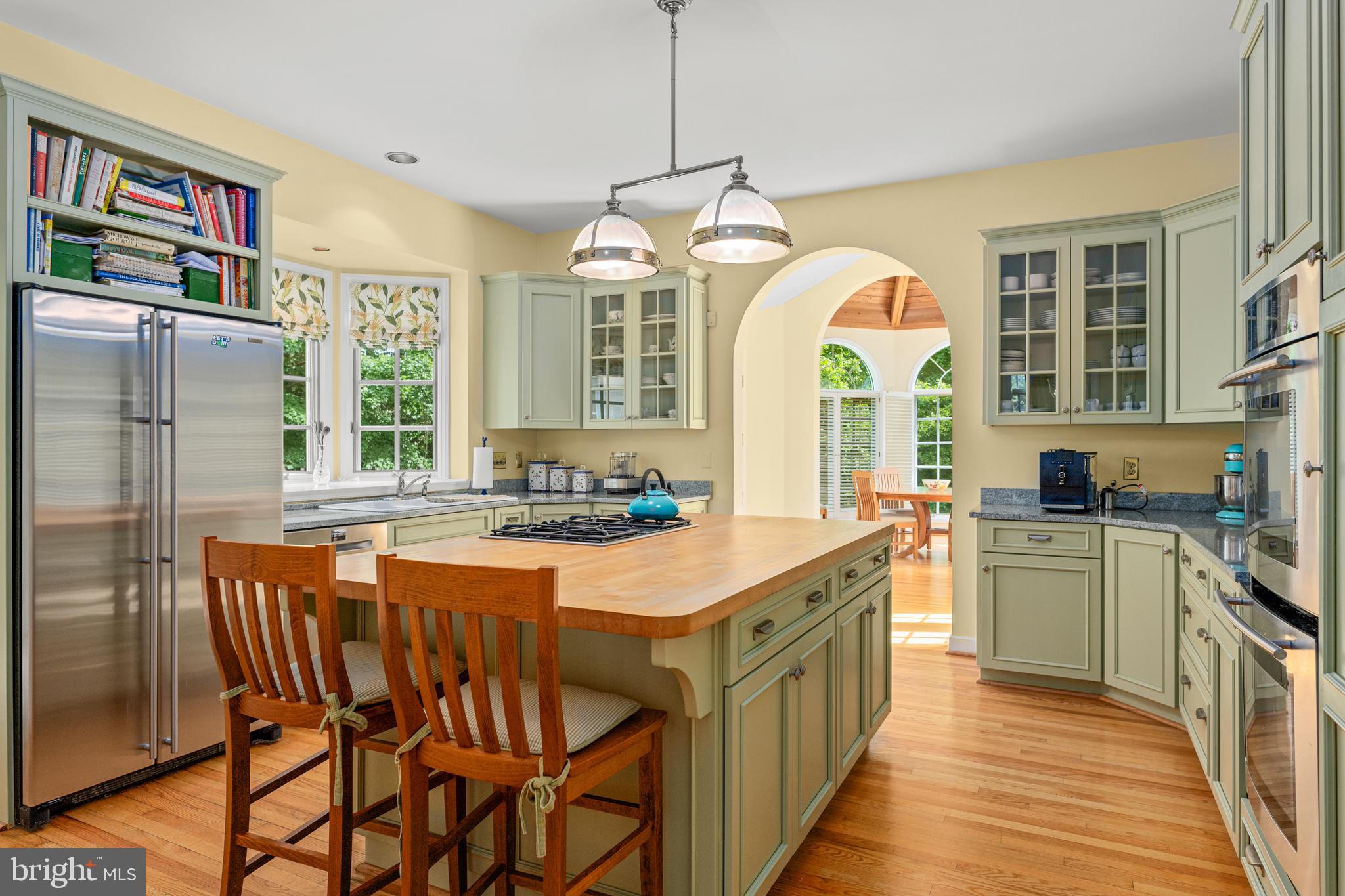 GLADWYNE - Residential