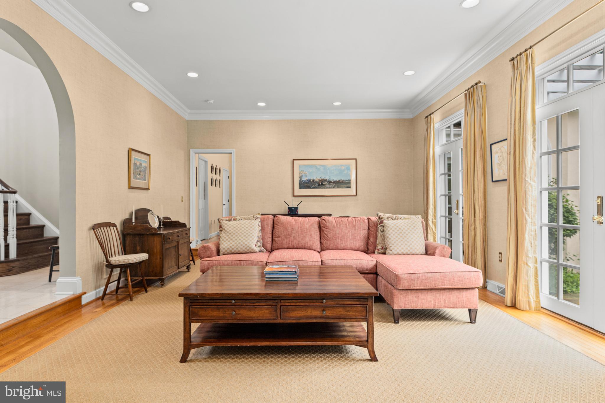 GLADWYNE - Residential