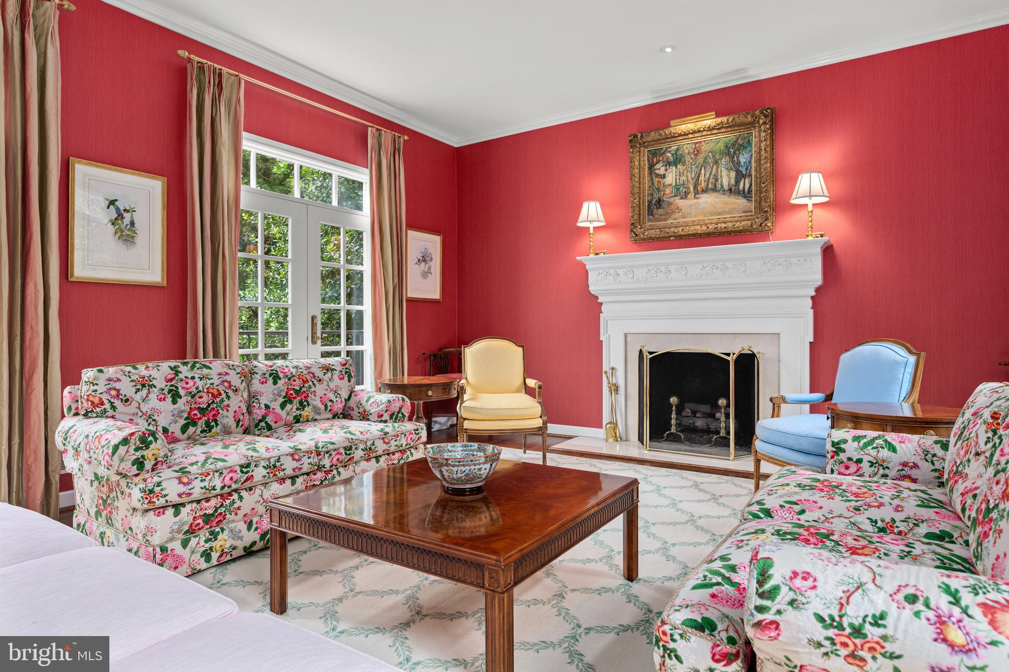 GLADWYNE - Residential