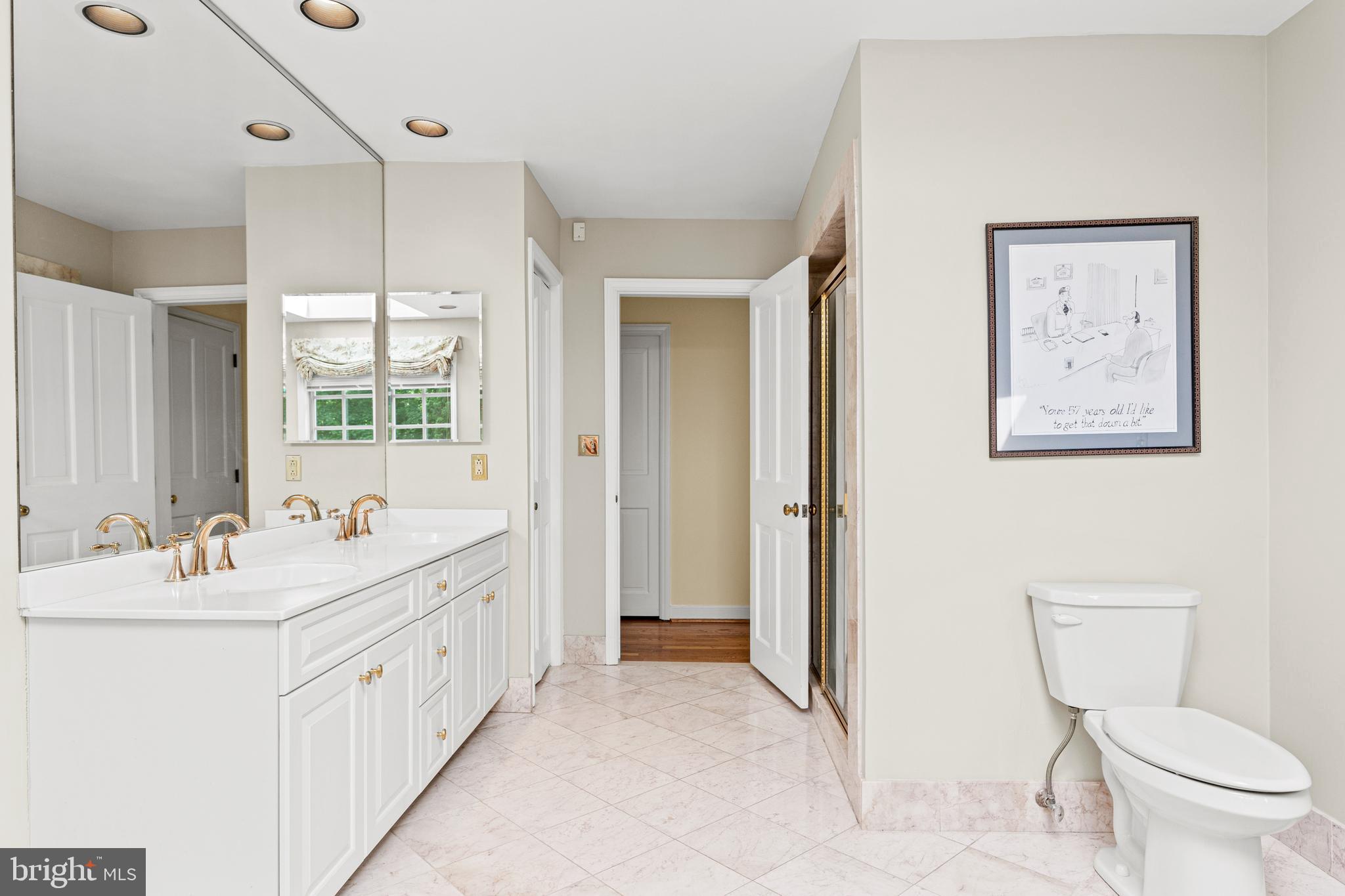 GLADWYNE - Residential