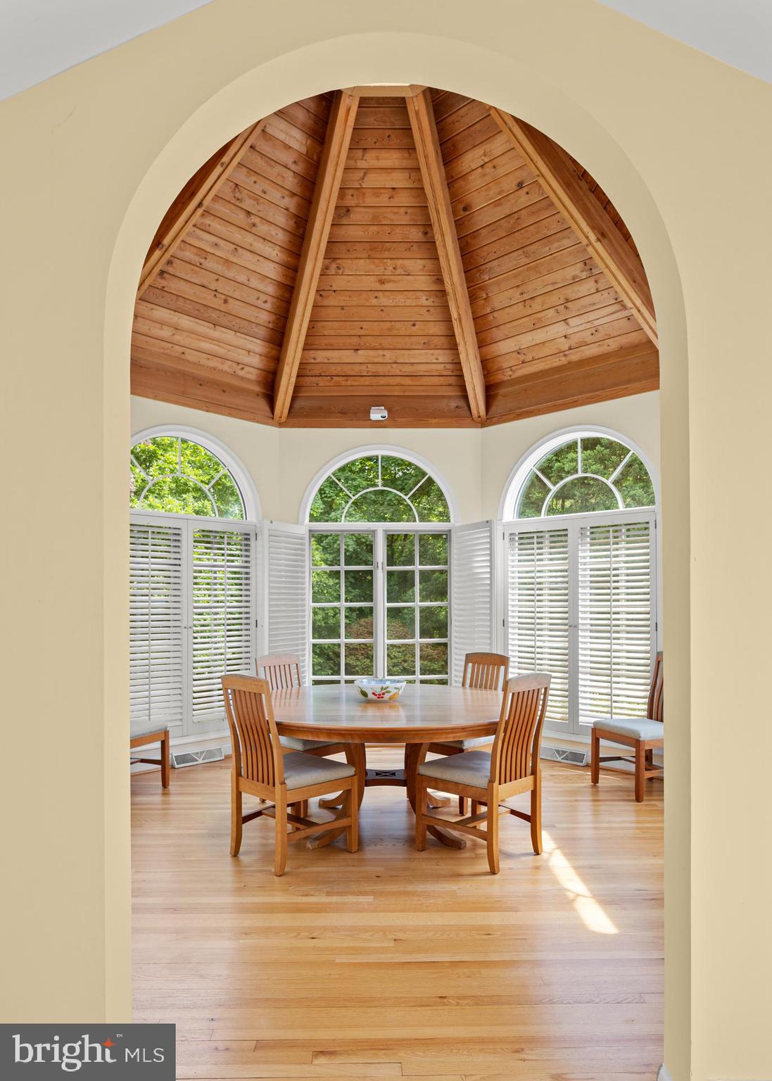 GLADWYNE - Residential