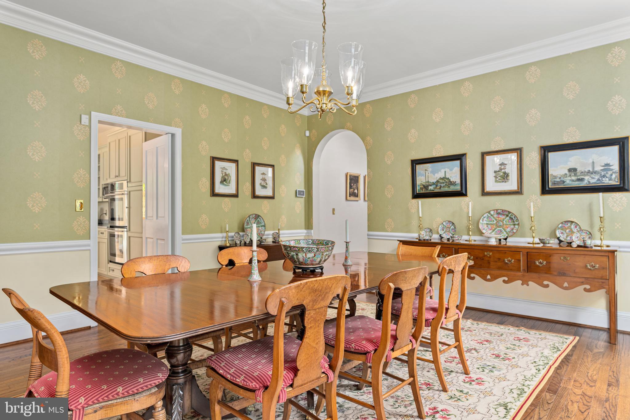 GLADWYNE - Residential