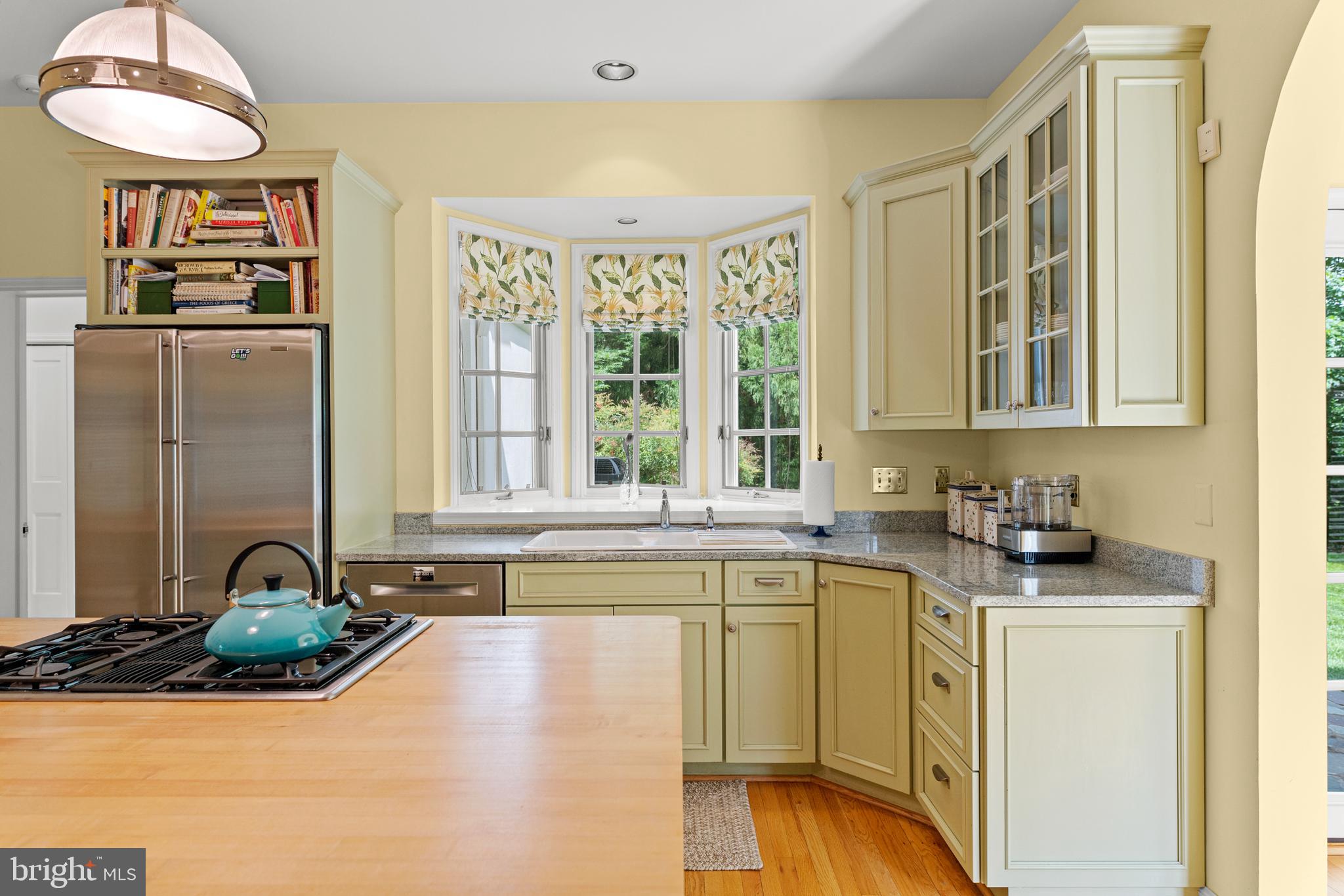 GLADWYNE - Residential