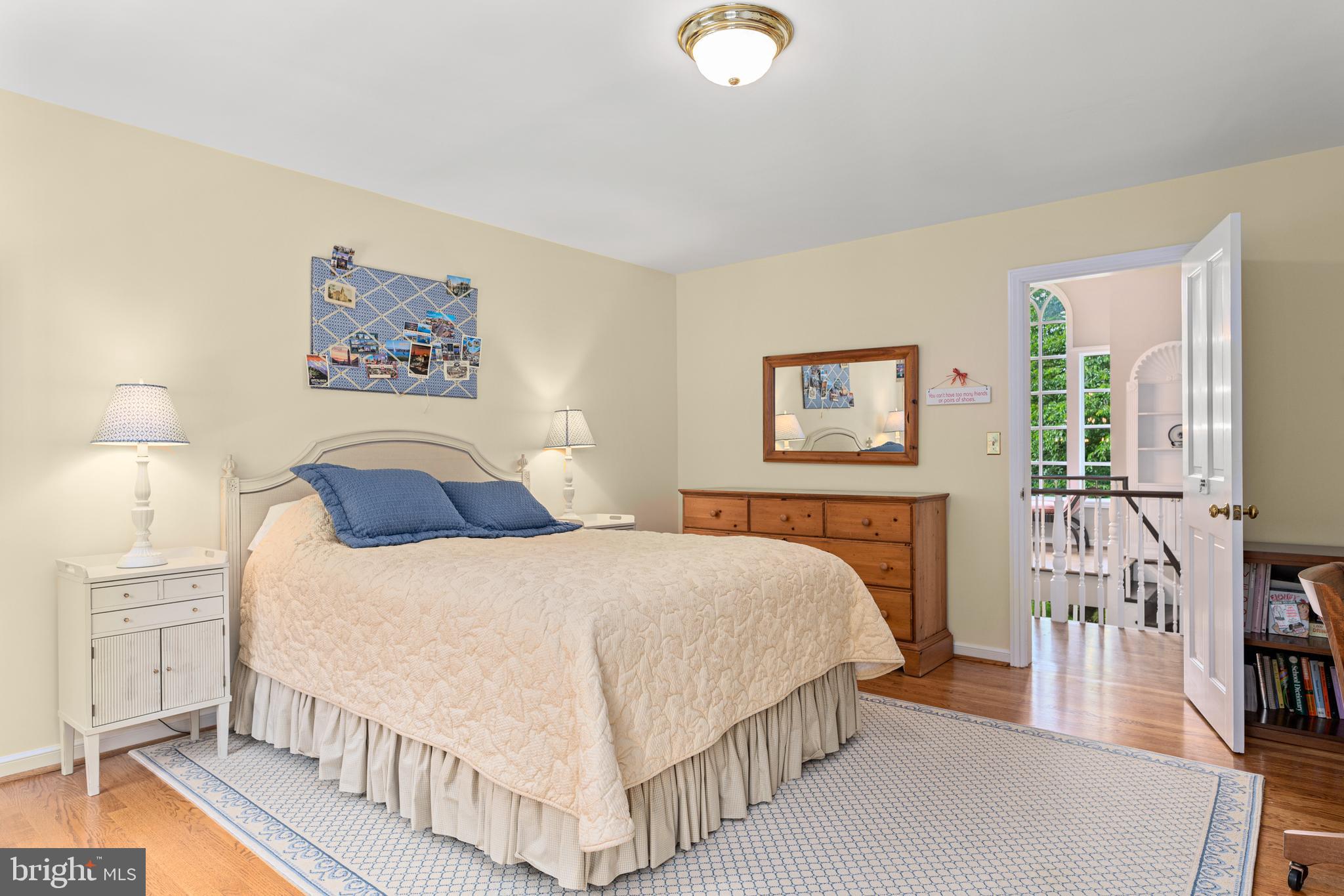 GLADWYNE - Residential