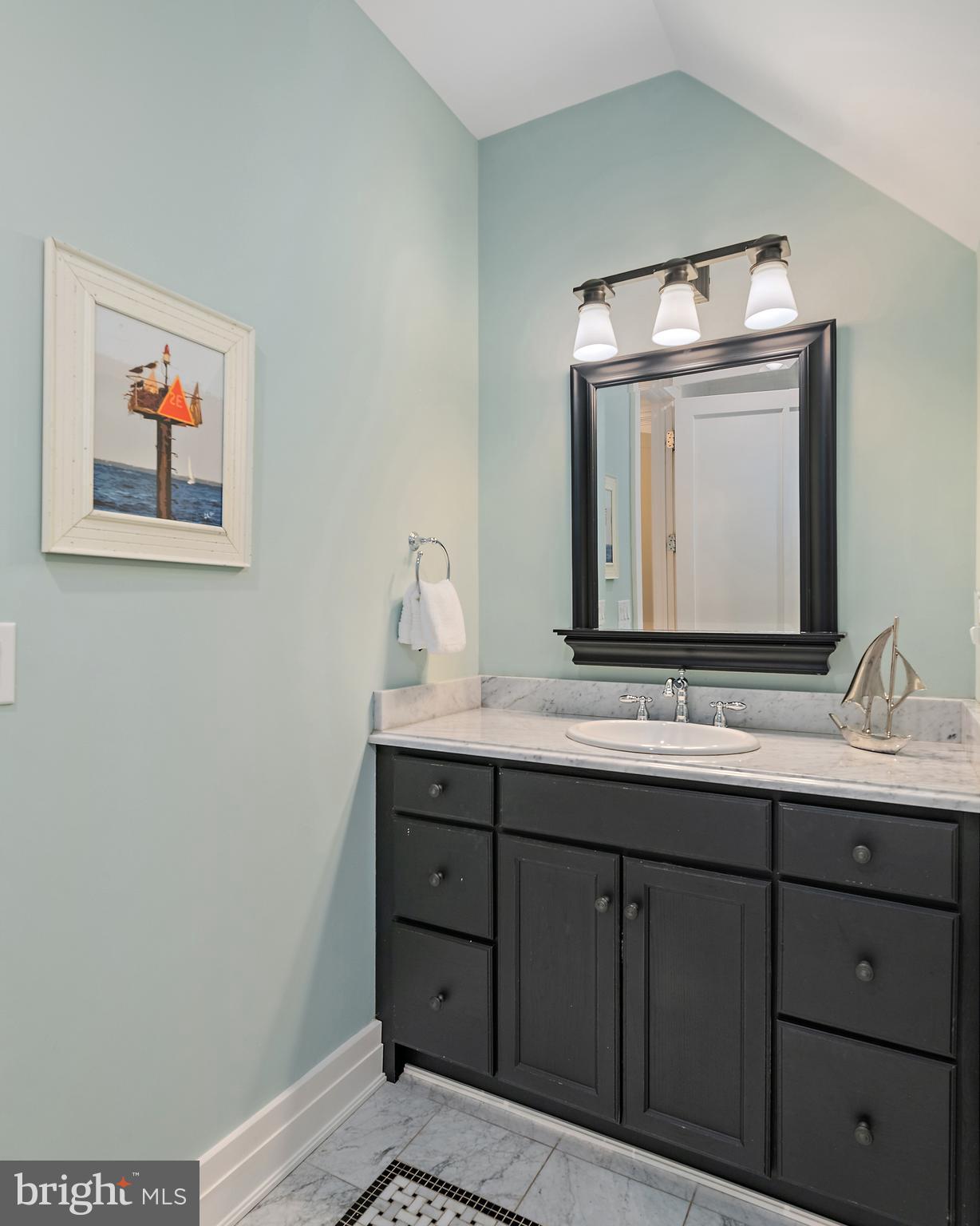 EASTPORT - Residential