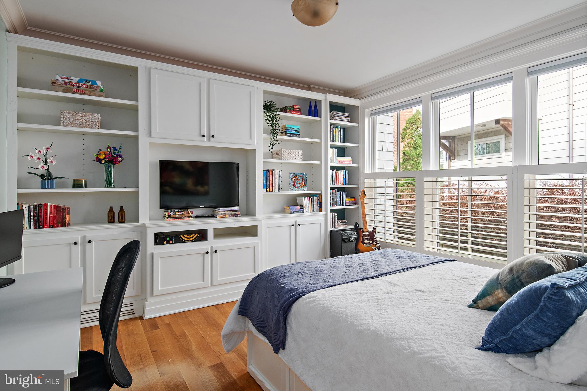 EASTPORT - Residential