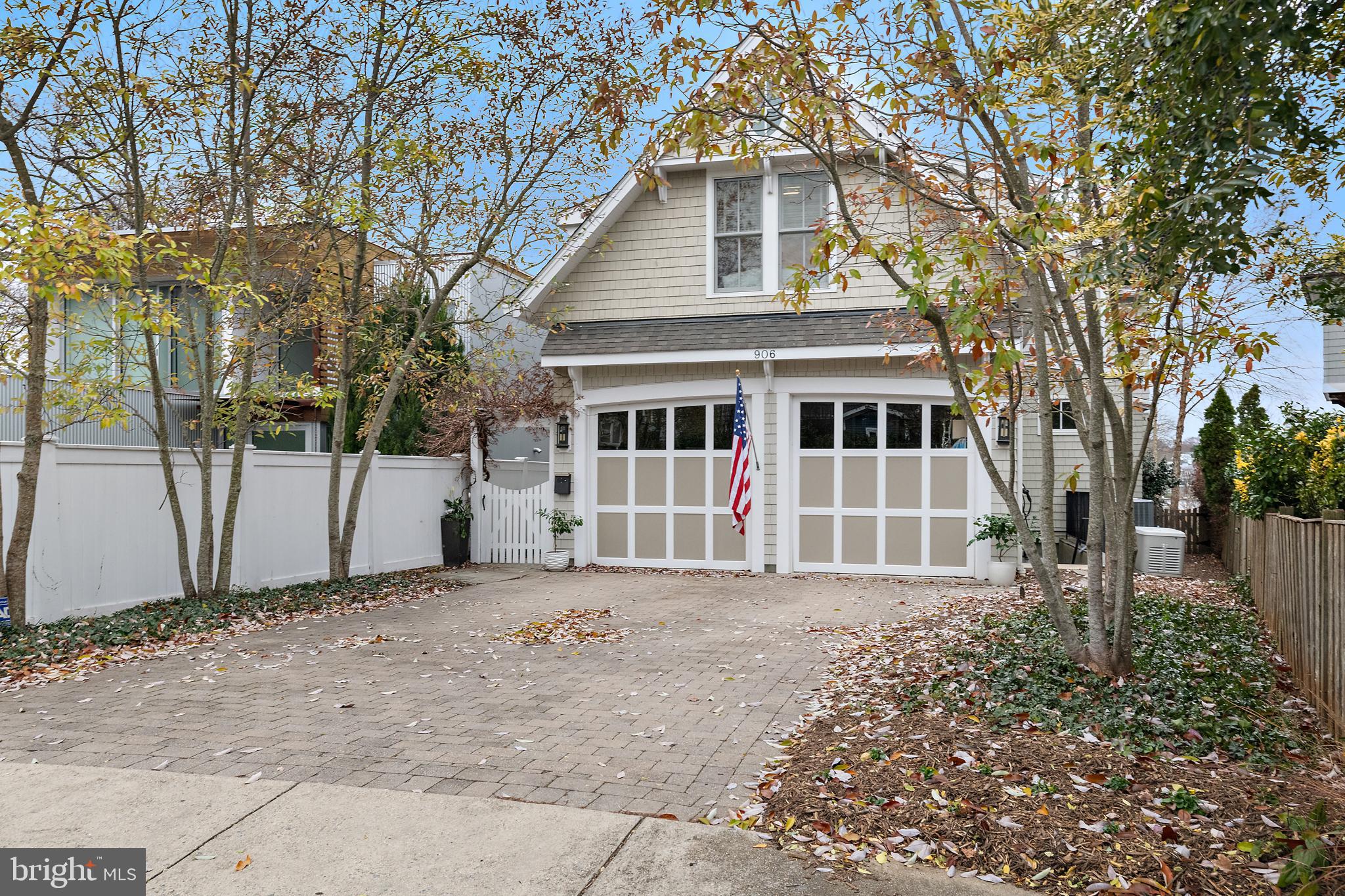 EASTPORT - Residential