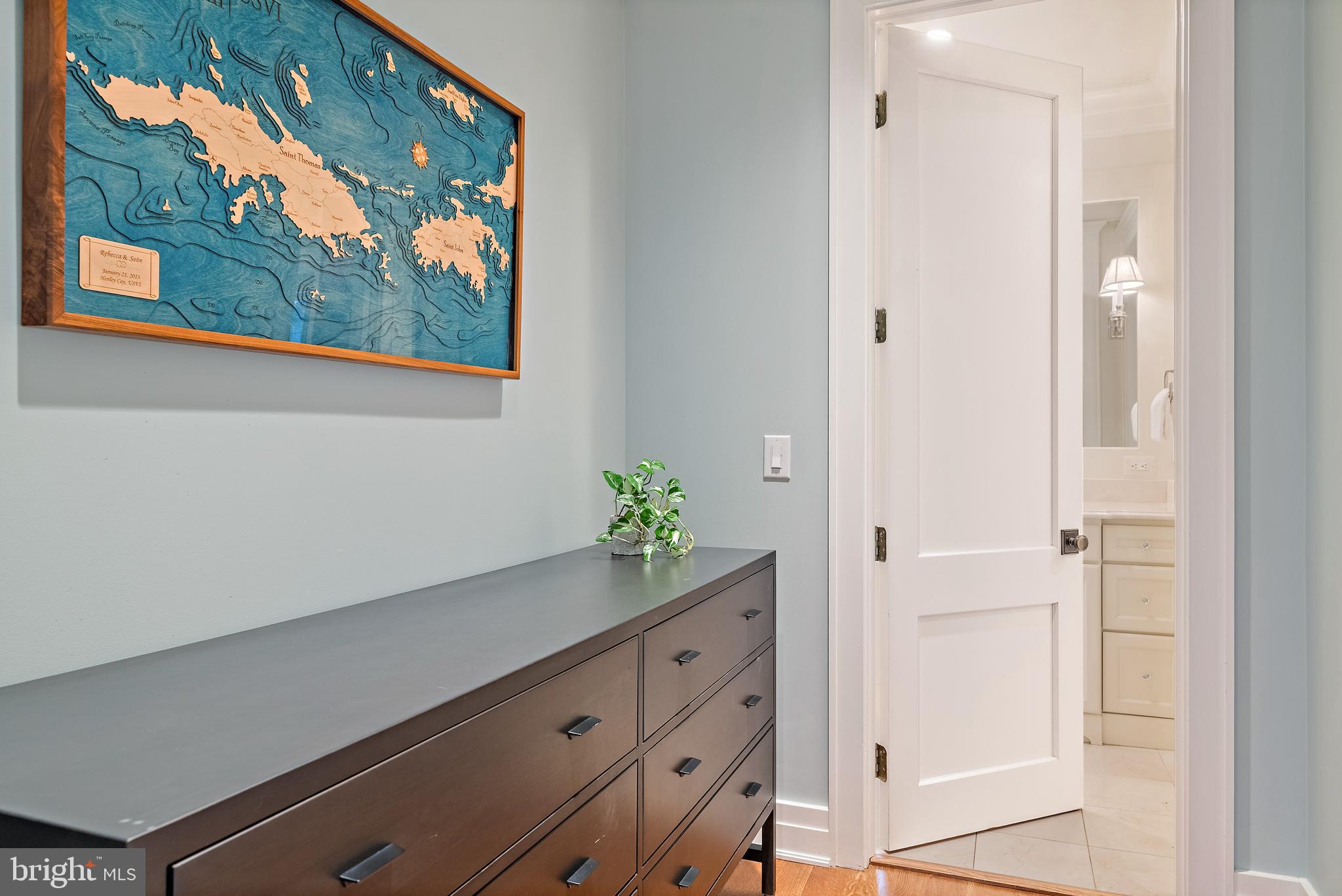 EASTPORT - Residential