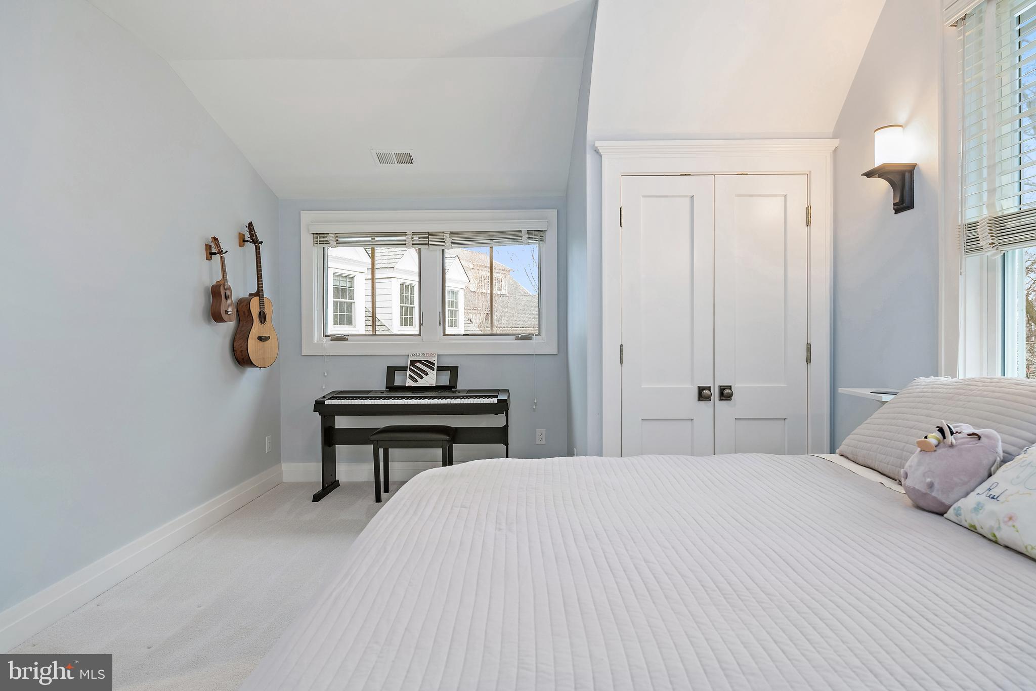 EASTPORT - Residential