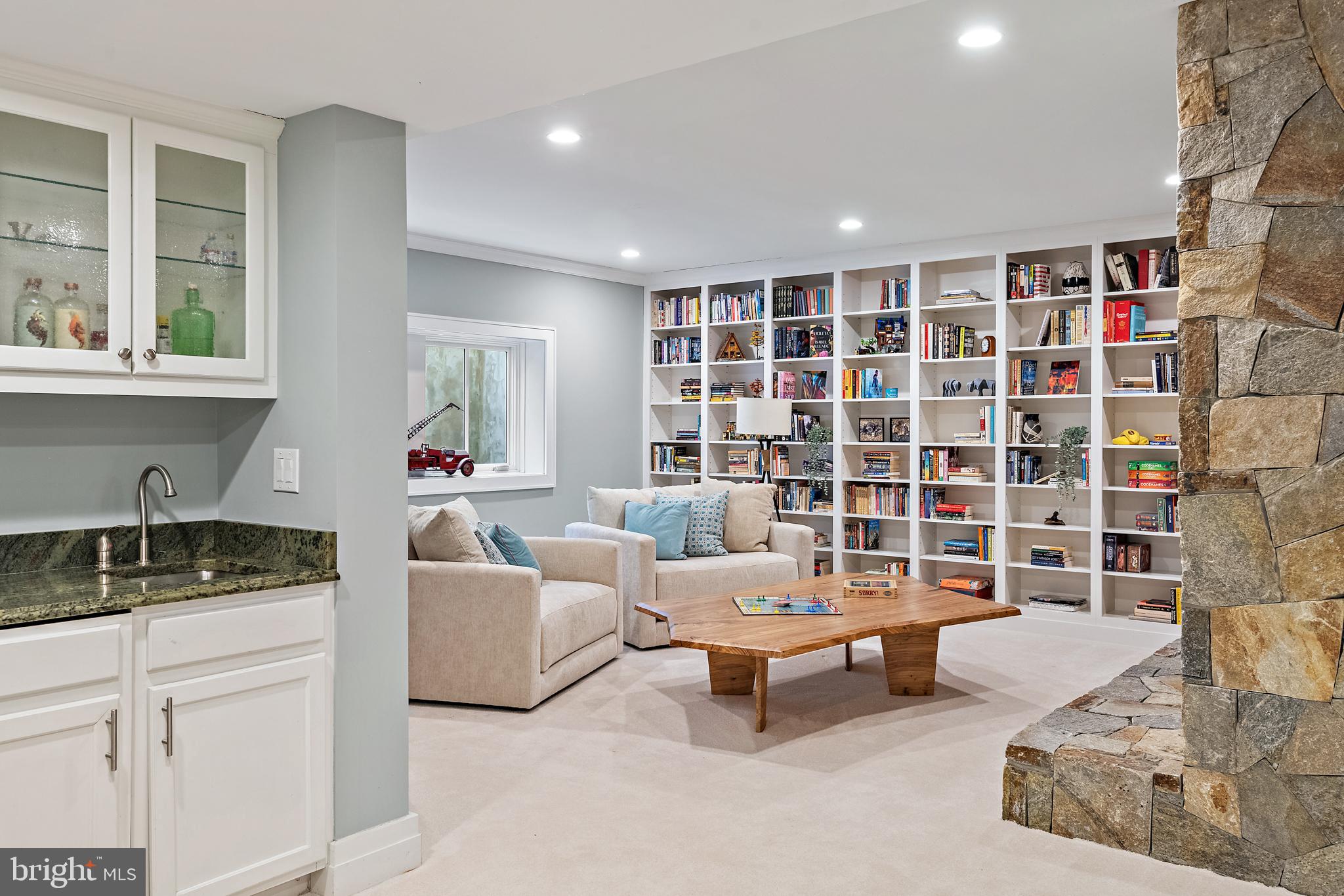 EASTPORT - Residential