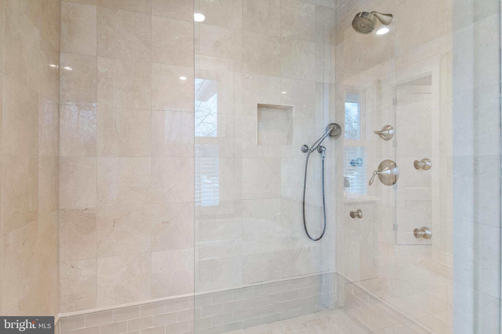 EASTPORT - Residential