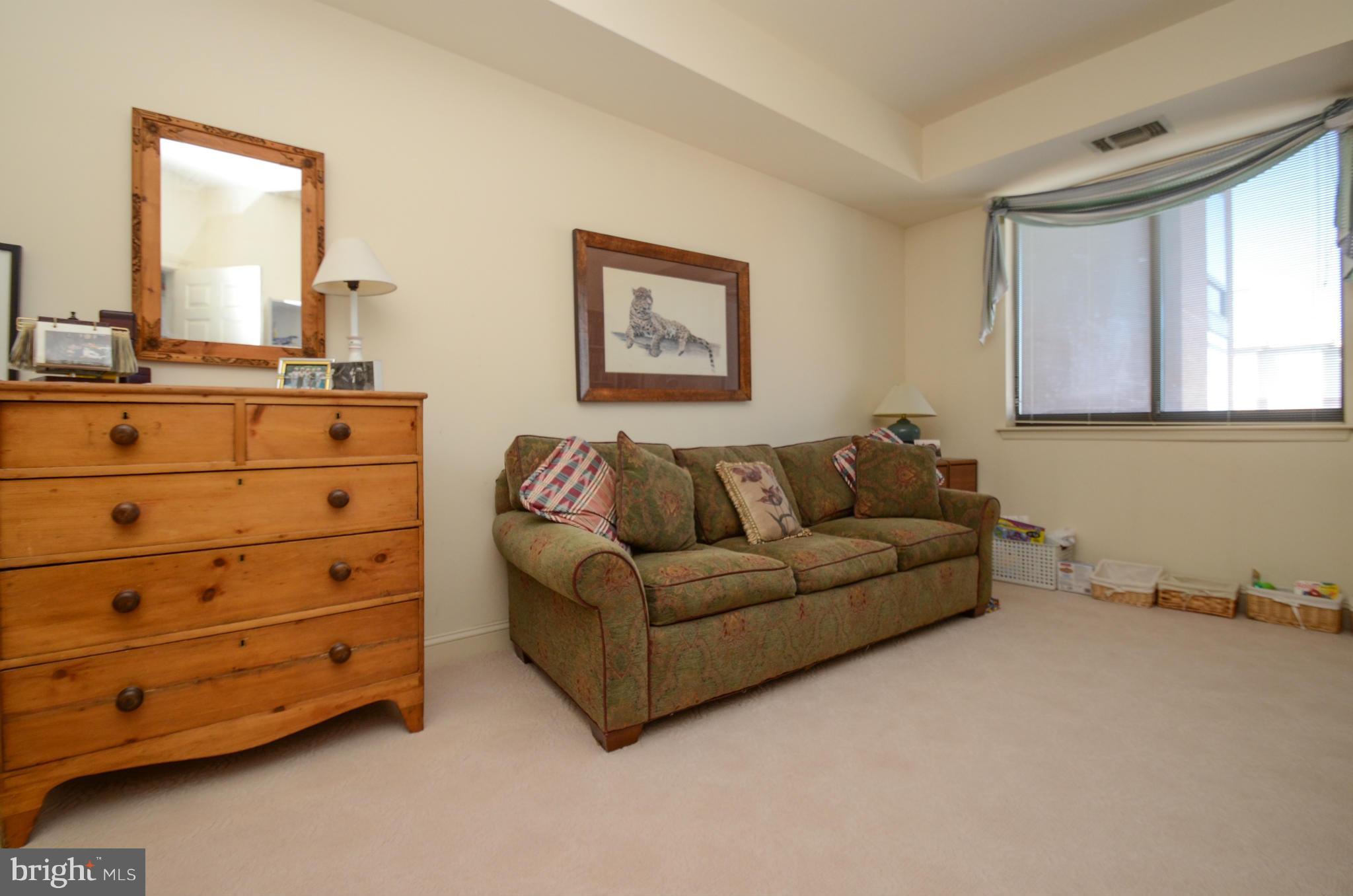 GUILFORD - Residential