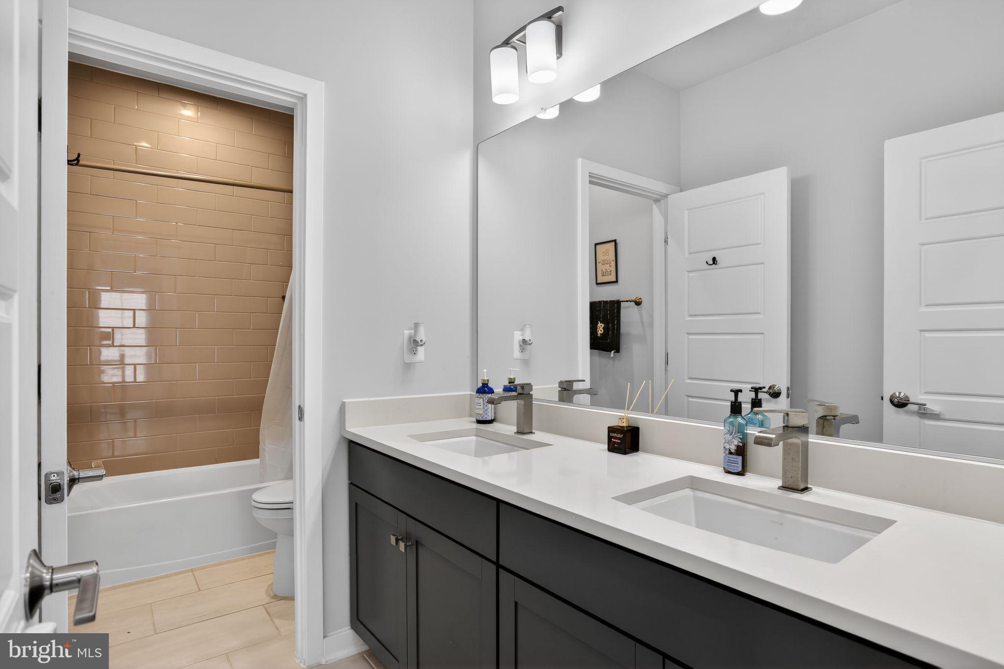 BRAMBLETON - Residential