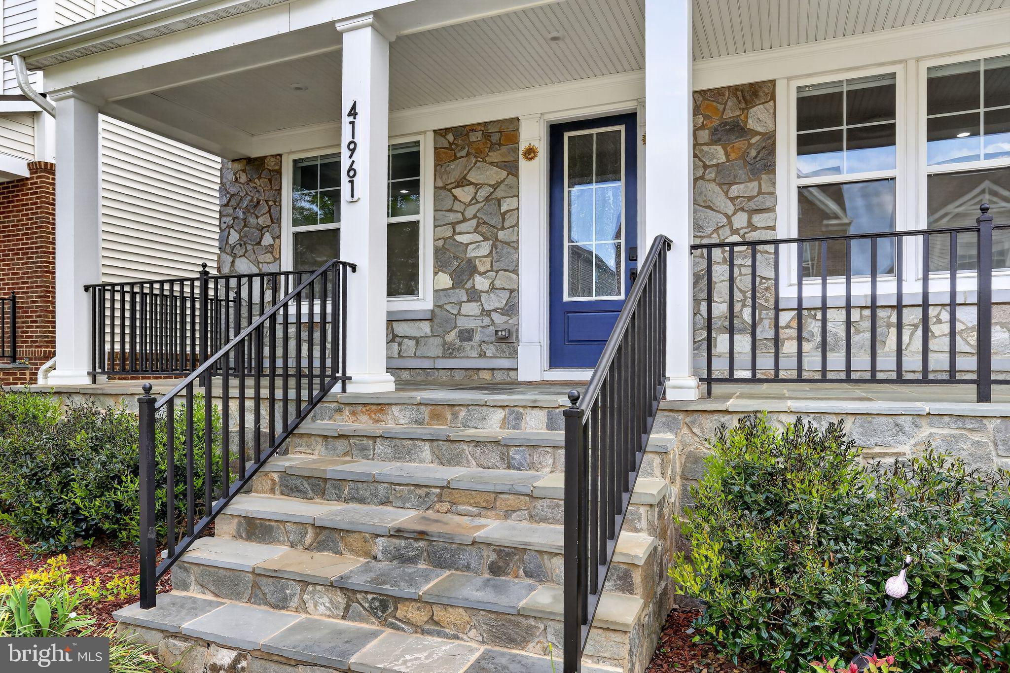 BRAMBLETON - Residential